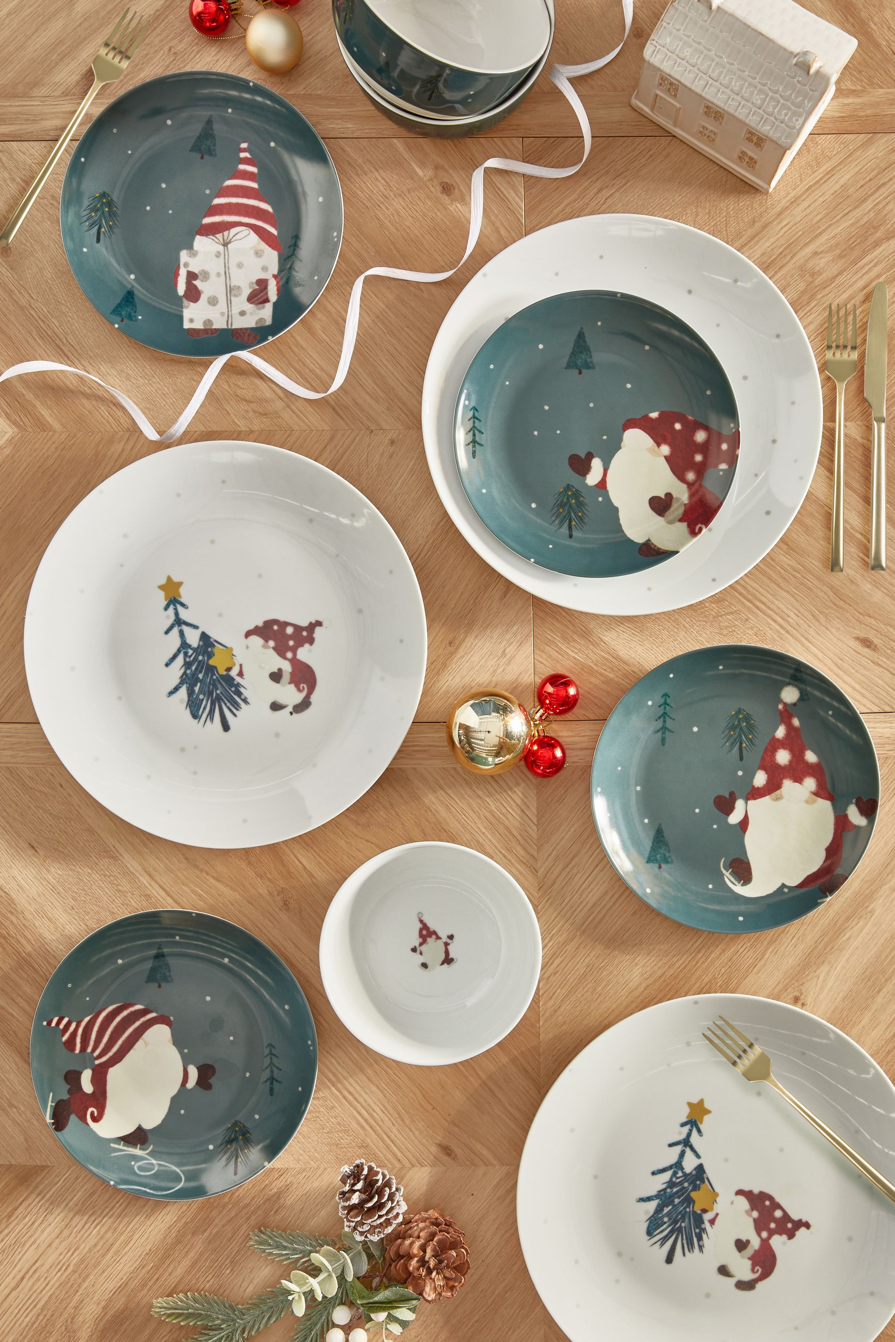Buy 12 Piece Teal Green Christmas Gonk Dinner Set from the Next UK online shop