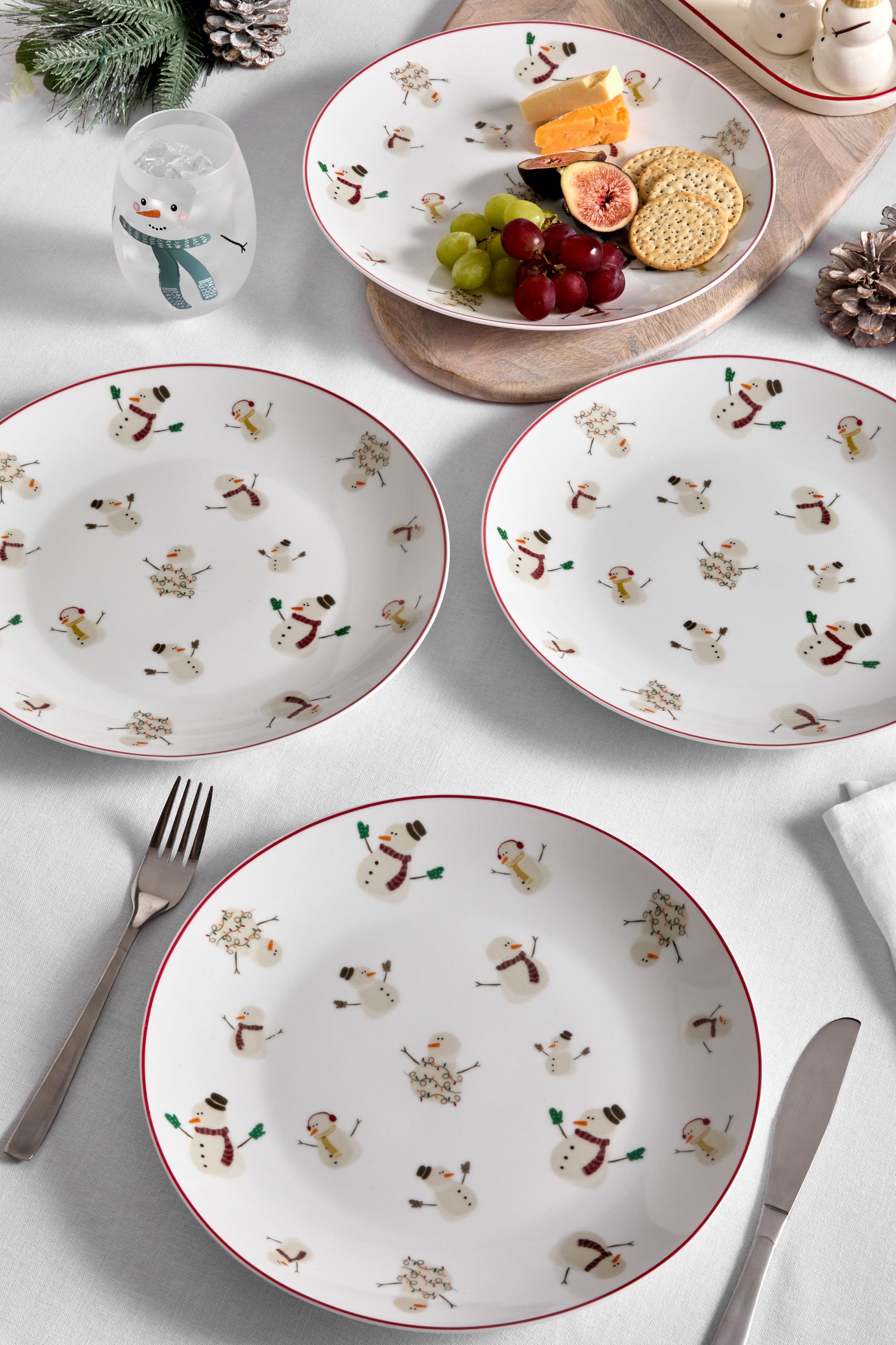 Snowman dinner plates store