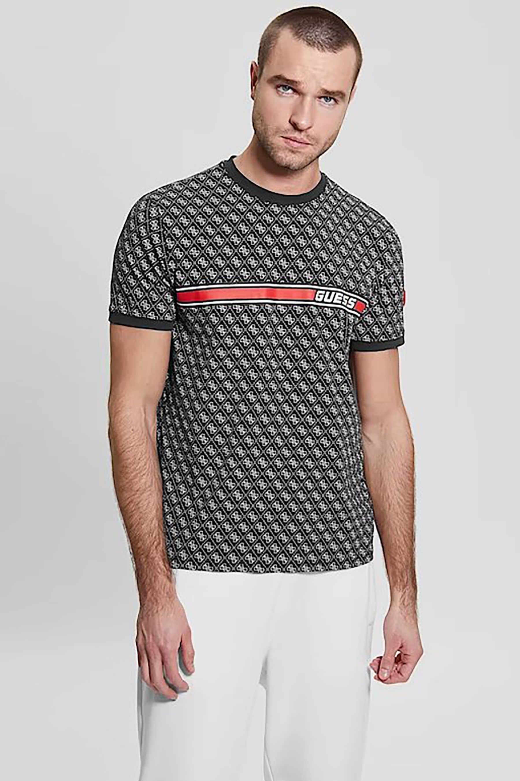 Guess t shirt singapore 2025