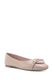 Nine West Womens 'Leiso' Nude & Black Flat Ballet Pumps - Image 2 of 3