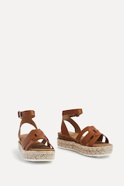 Linzi Brown Dakota Flatform Sandals With Round Interlinked Upper Design - Image 3 of 5