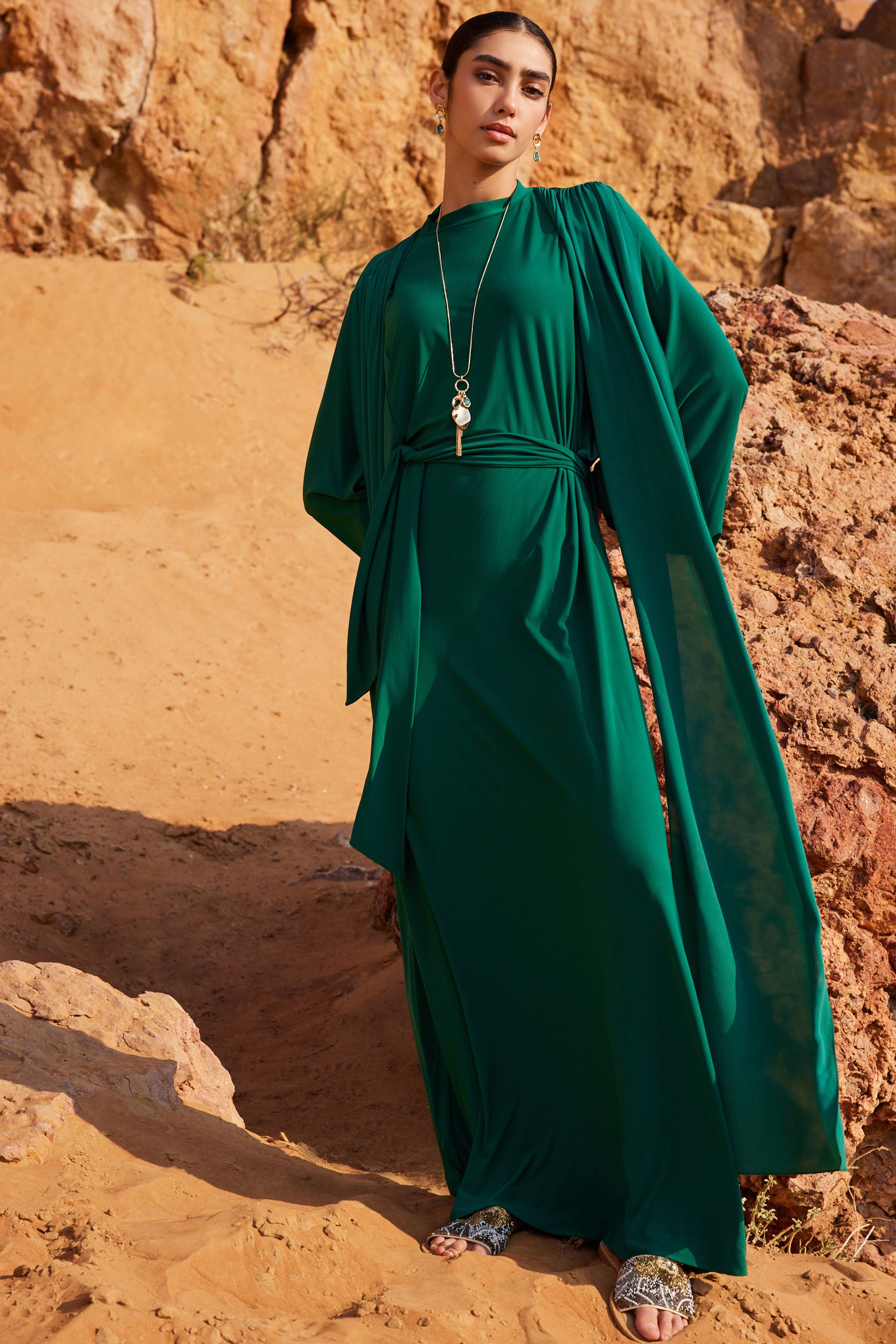 Forest green long sleeve maxi dress 2025