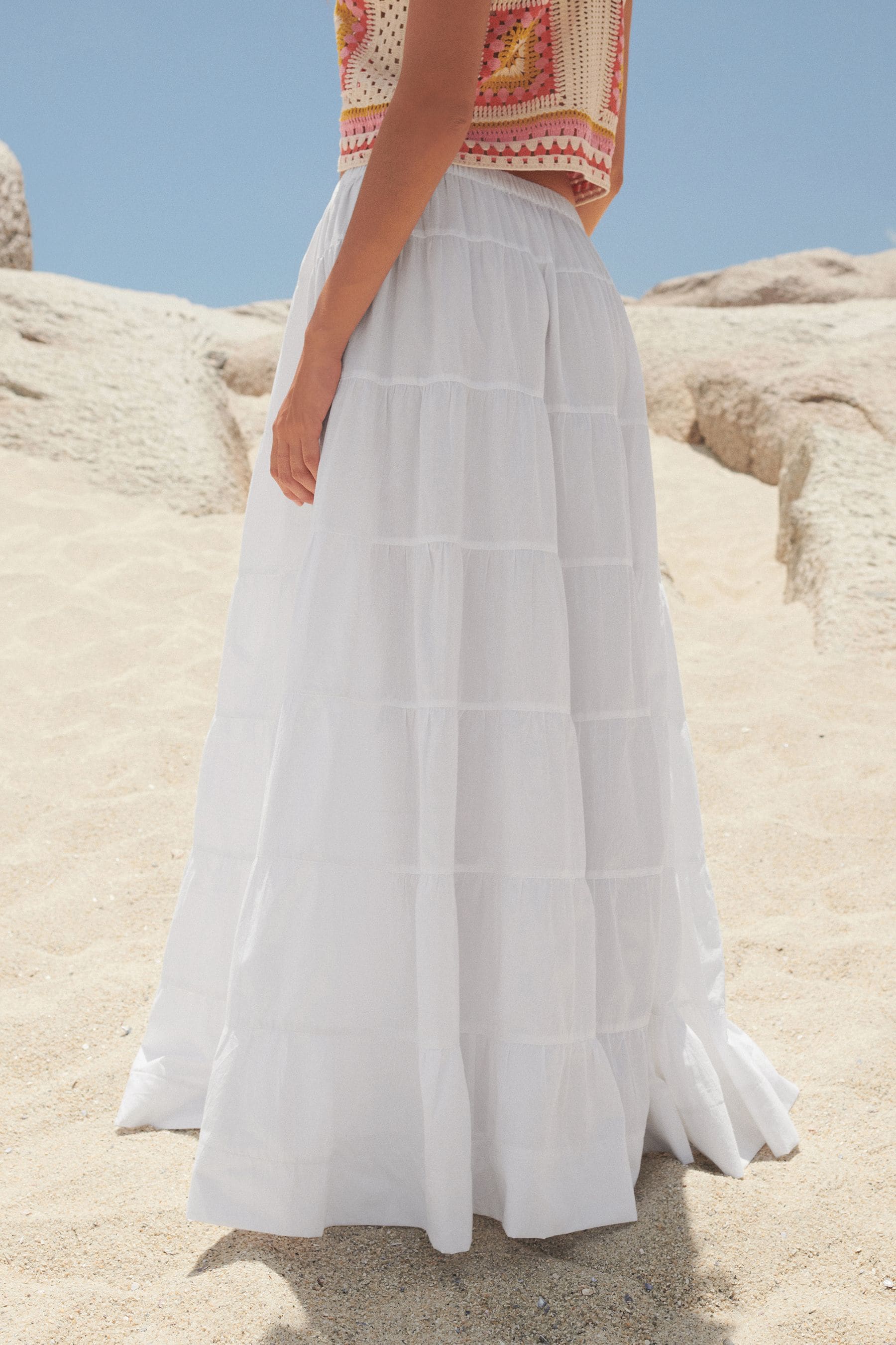 White tiered skirt 2025