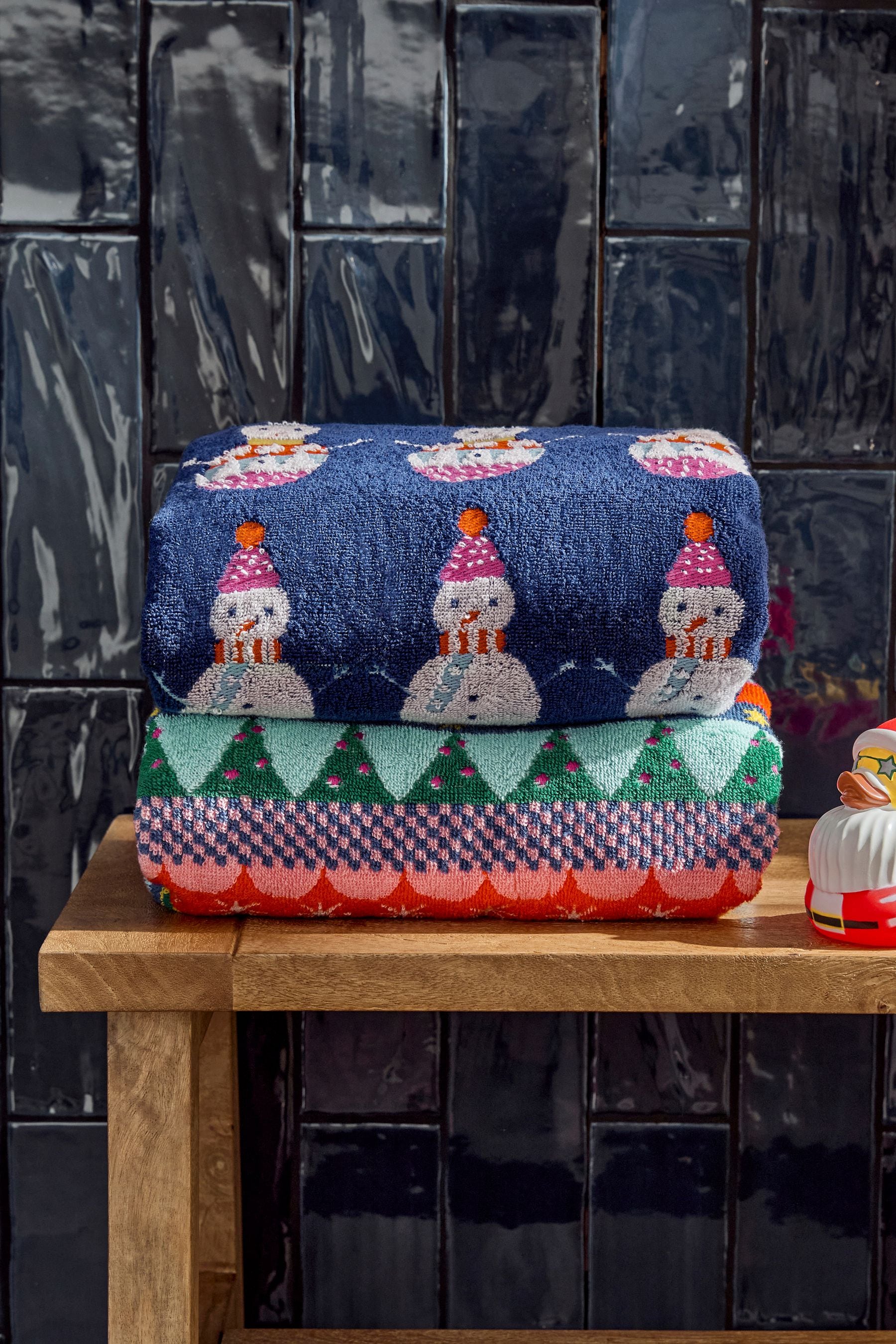 Multi Bright Snowman Christmas 100 Cotton Towel Bale