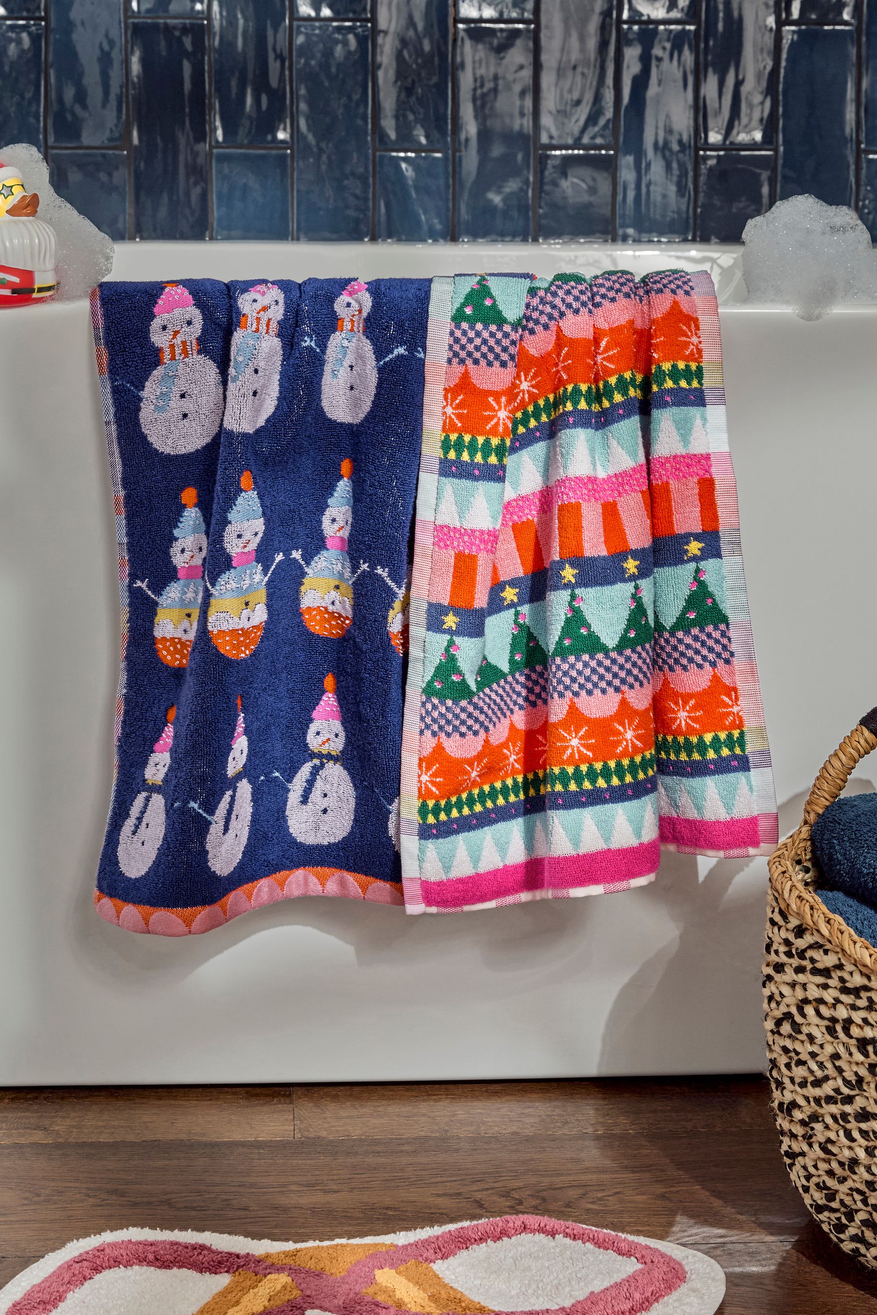 Multi Bright Snowman Christmas 100 Cotton Towel Bale