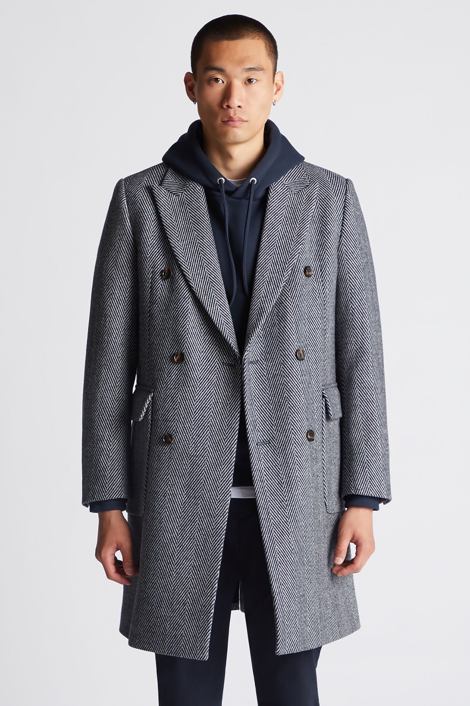 Remus coats store