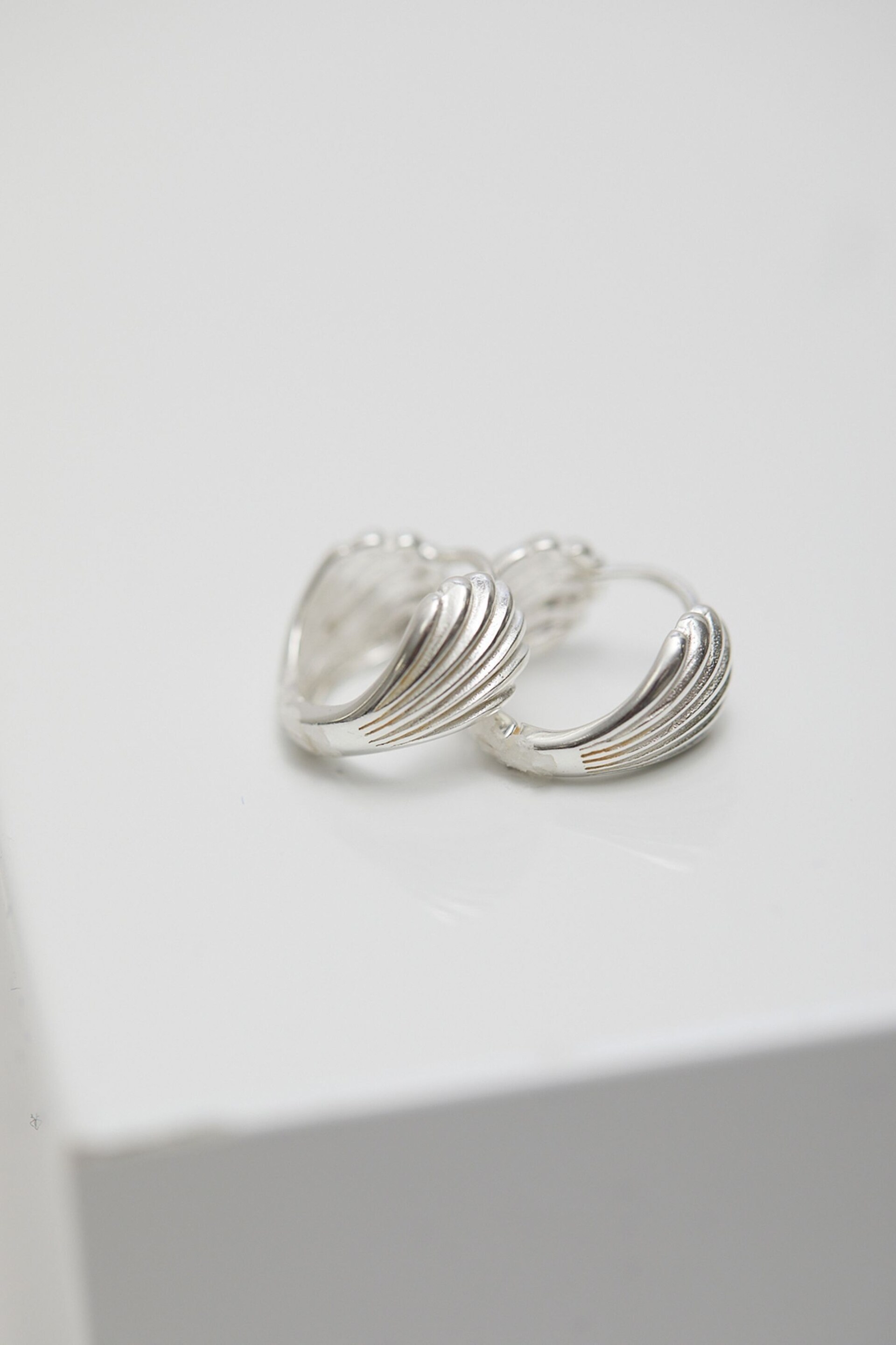 Simply Silver Sterling Silver Tone 925 Shell Hoop Earrings - Image 2 of 3
