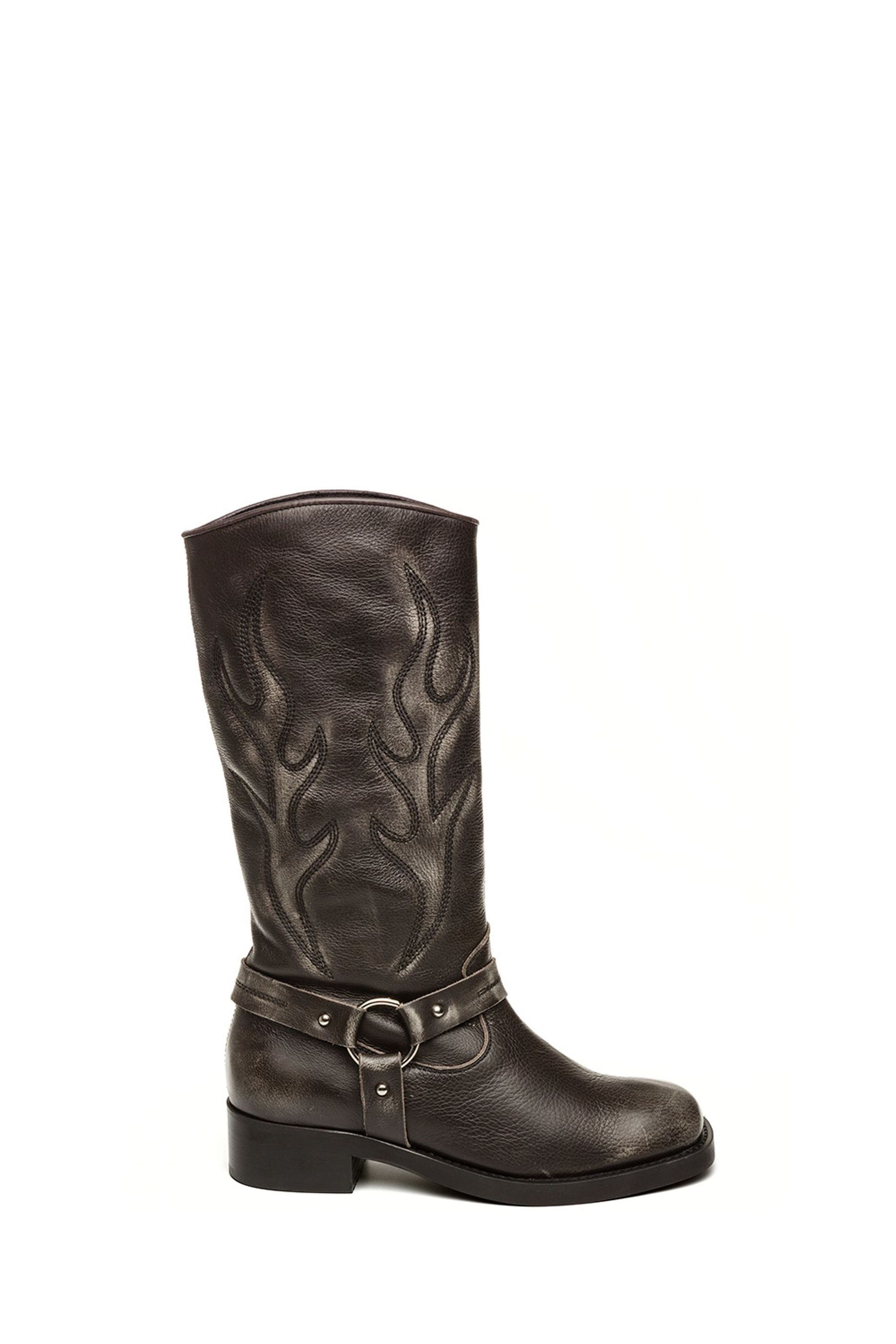 Steve madden western boots deals