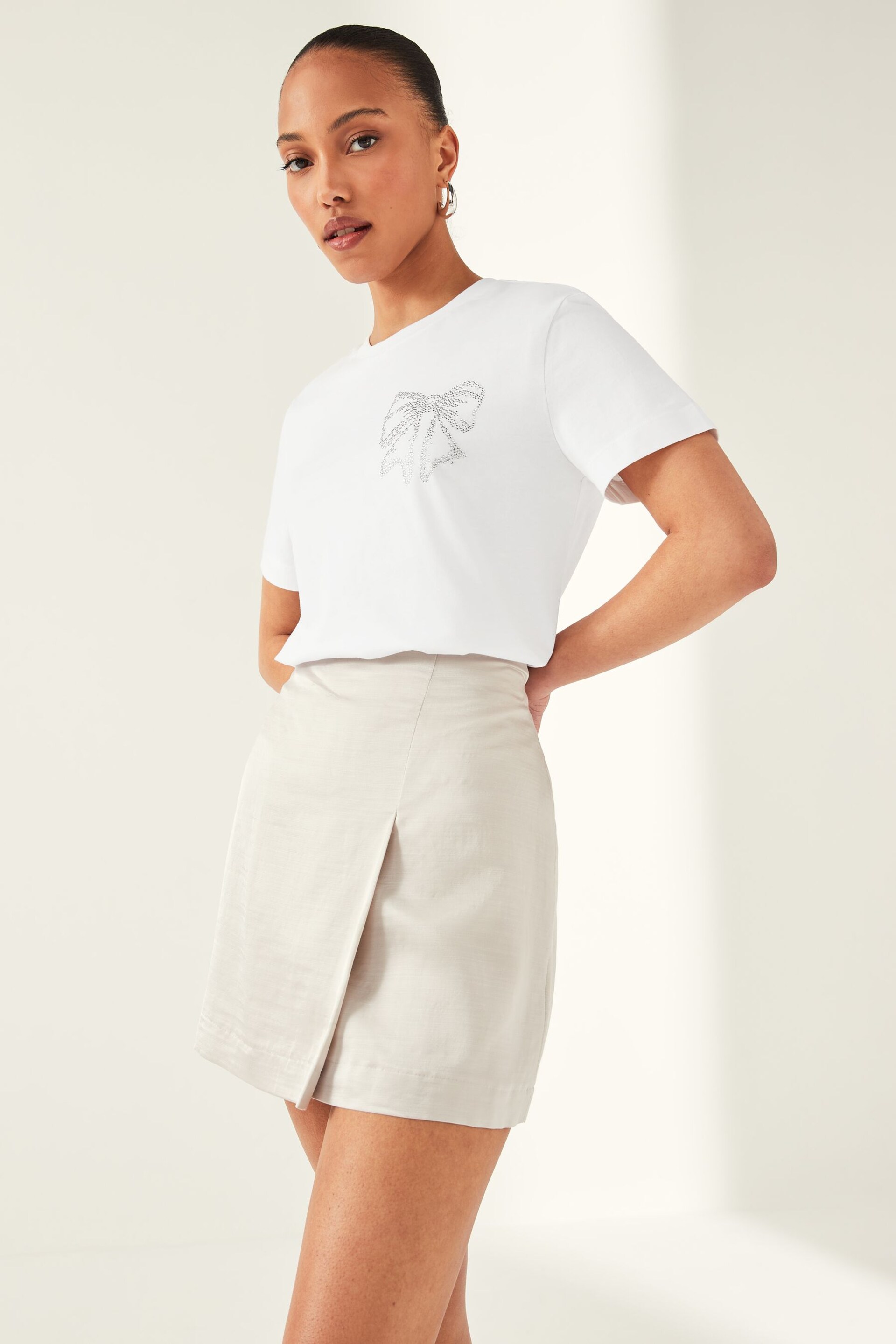 White Bow Embellished T-Shirt - Image 1 of 5