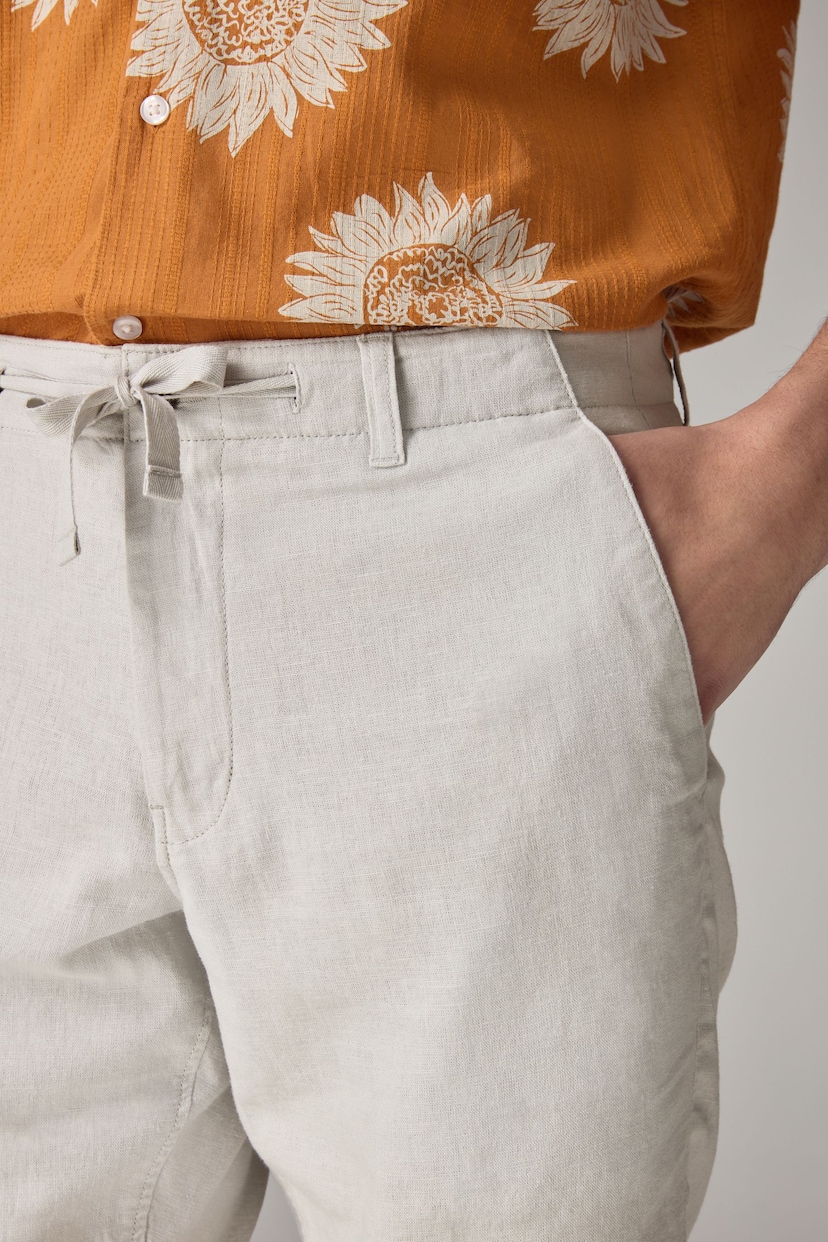Light Grey Linen Viscose Shorts - Image 4 of 9