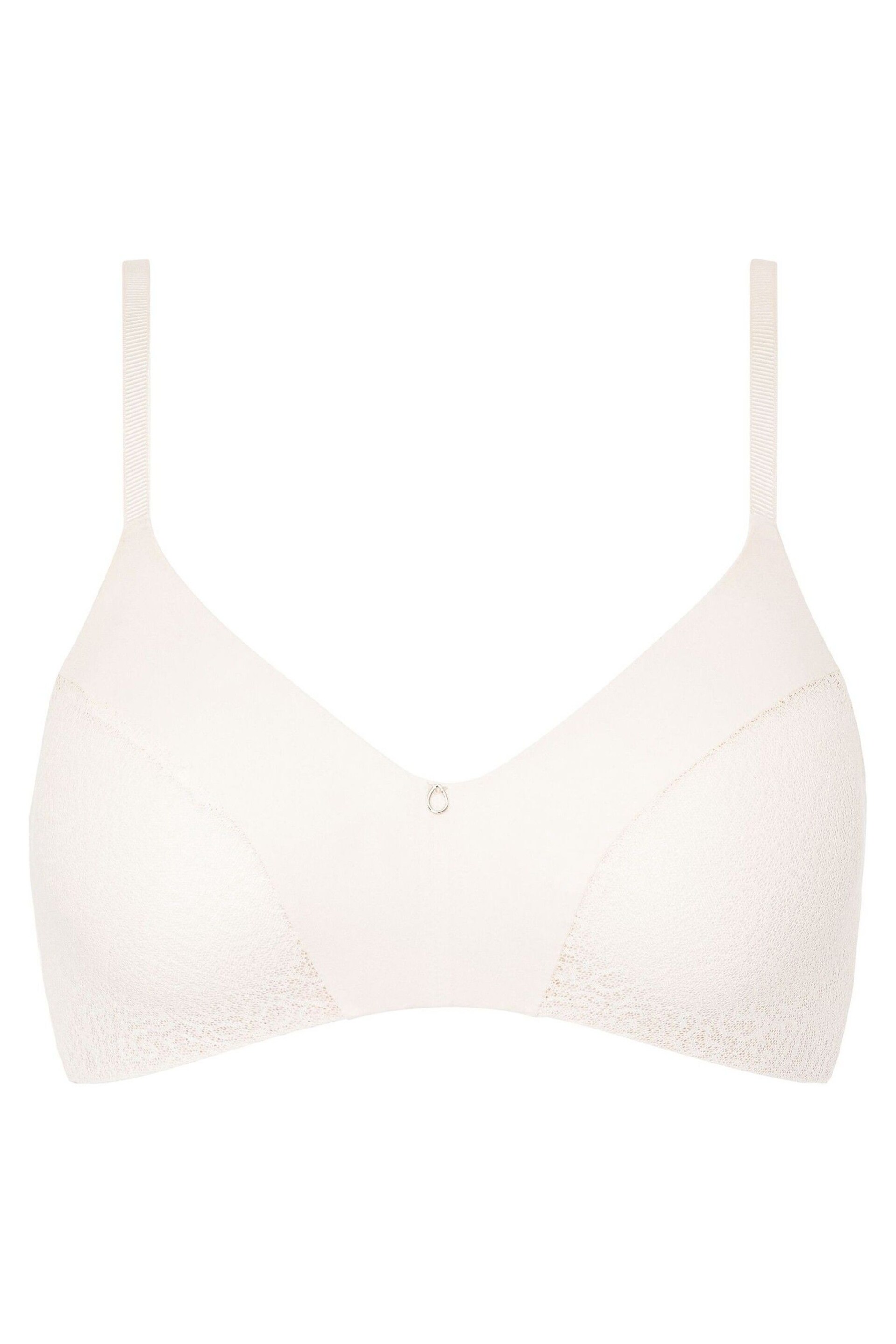 Chantelle Cloudia Soft Feel Non Wired T-Shirt Bra - Image 3 of 3