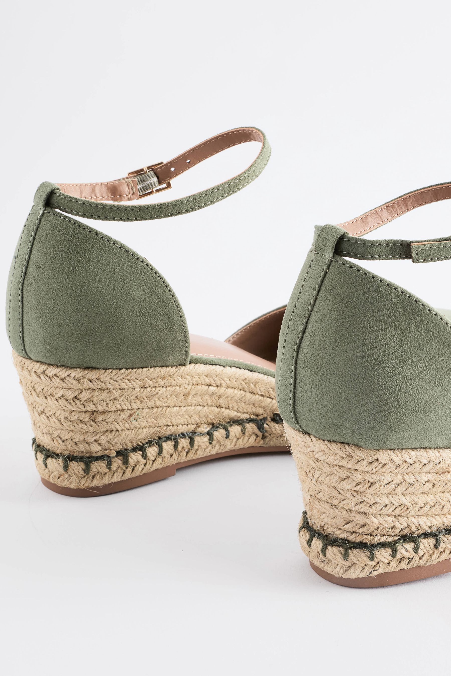 Next wedges size 6 deals