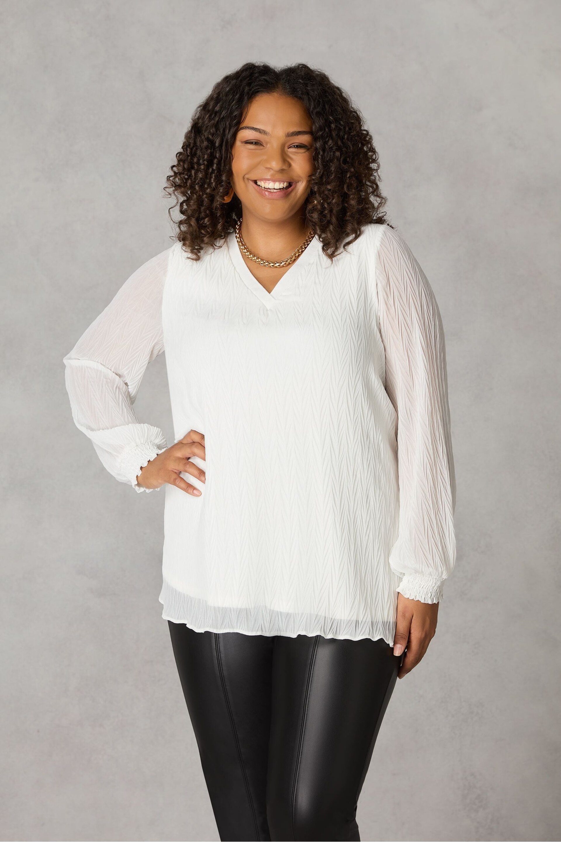 Live Unlimited White Textured Rib Trim Blouse - Image 3 of 5