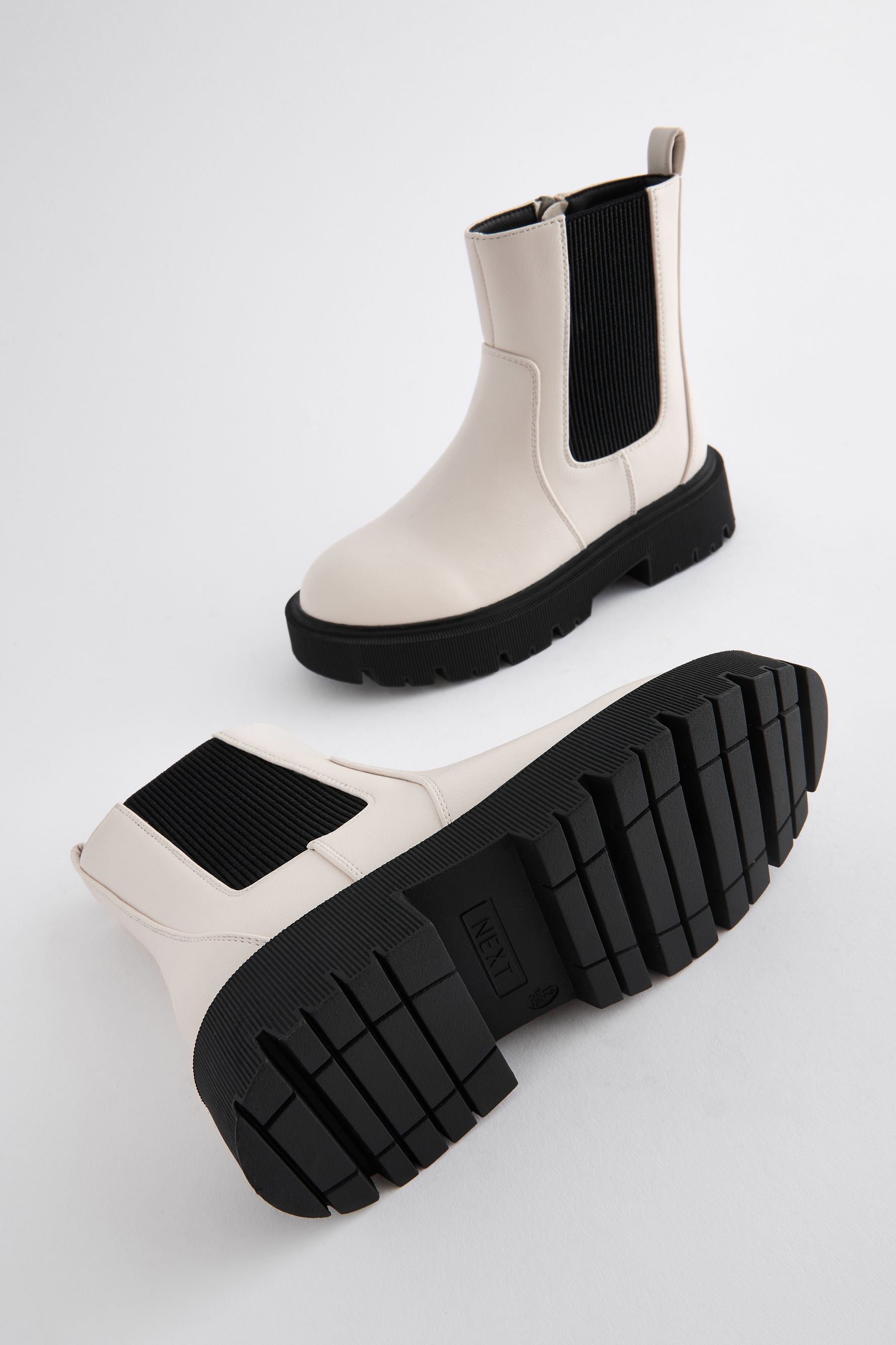 White chunky chelsea boots top