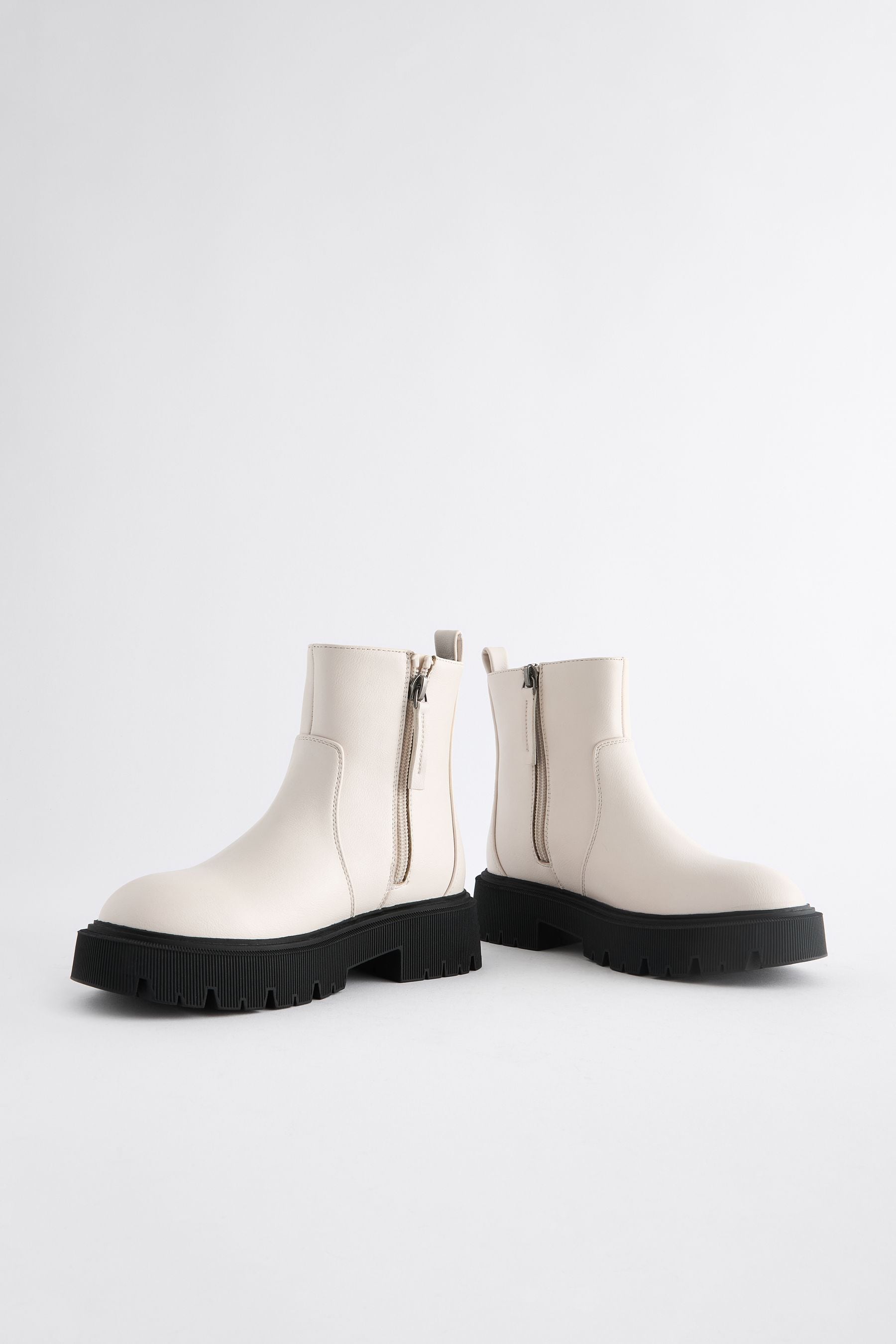 White chunky chelsea boots online