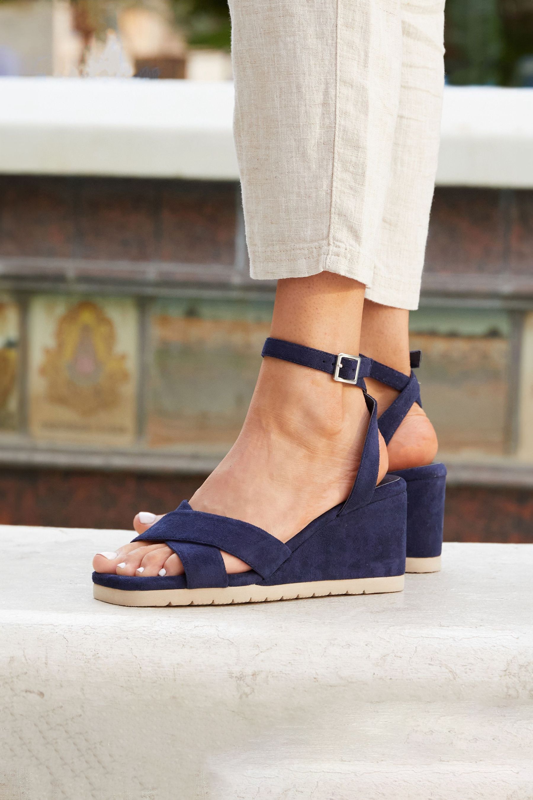 Navy wedge sandals uk deals
