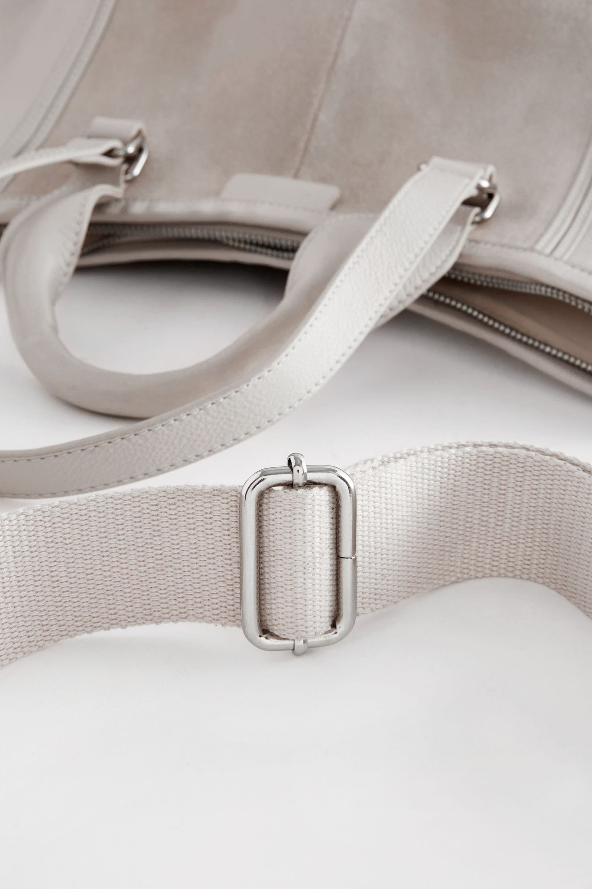 Bone Cream Leather Handheld Grab Bag - Image 11 of 11