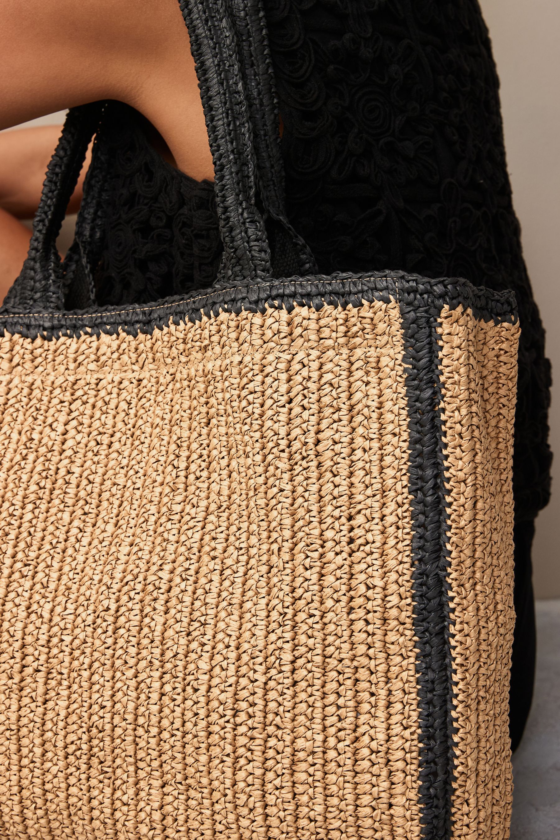 Straw shopper tote discount