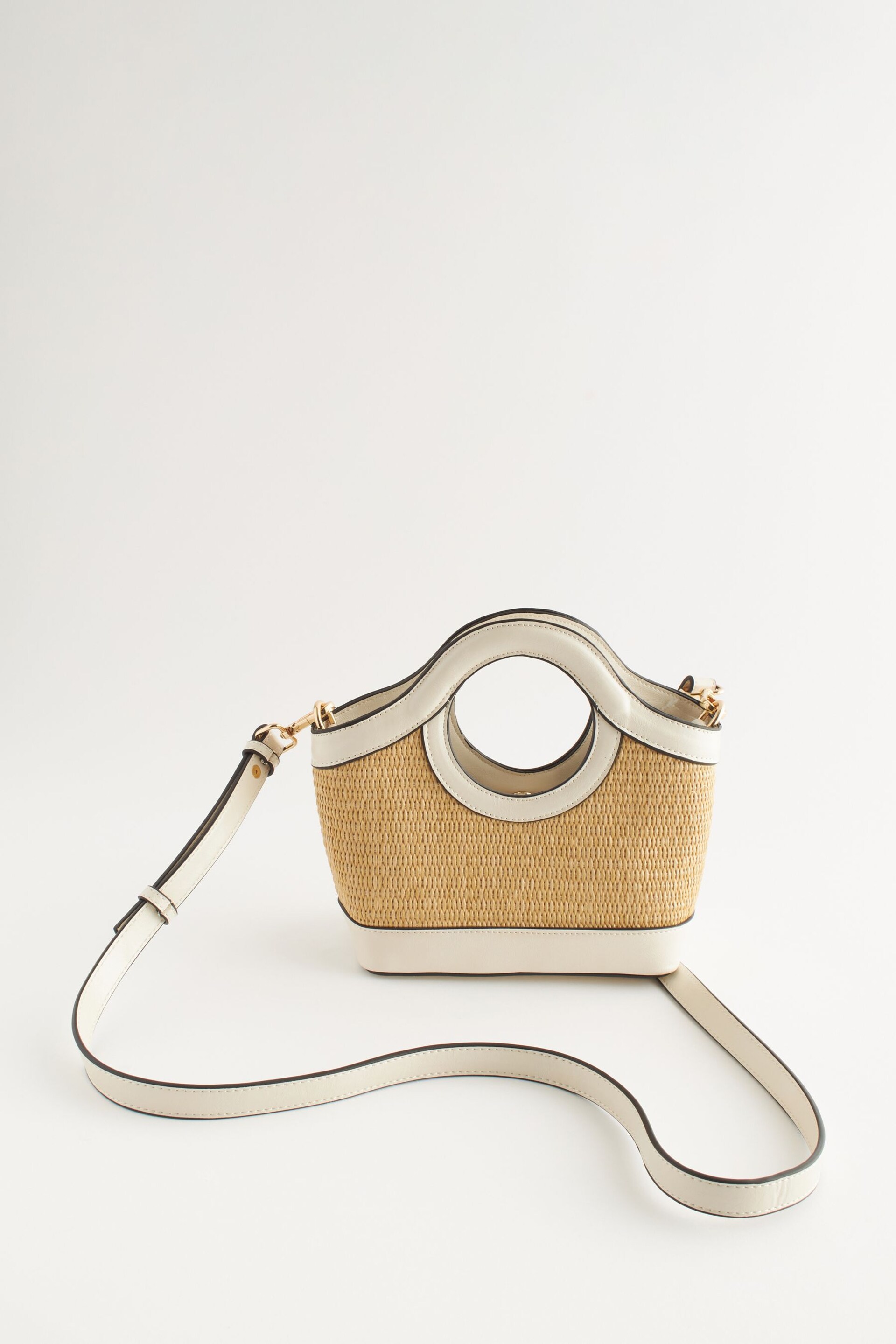 Natural Raffia Handheld Bag - Image 10 of 12