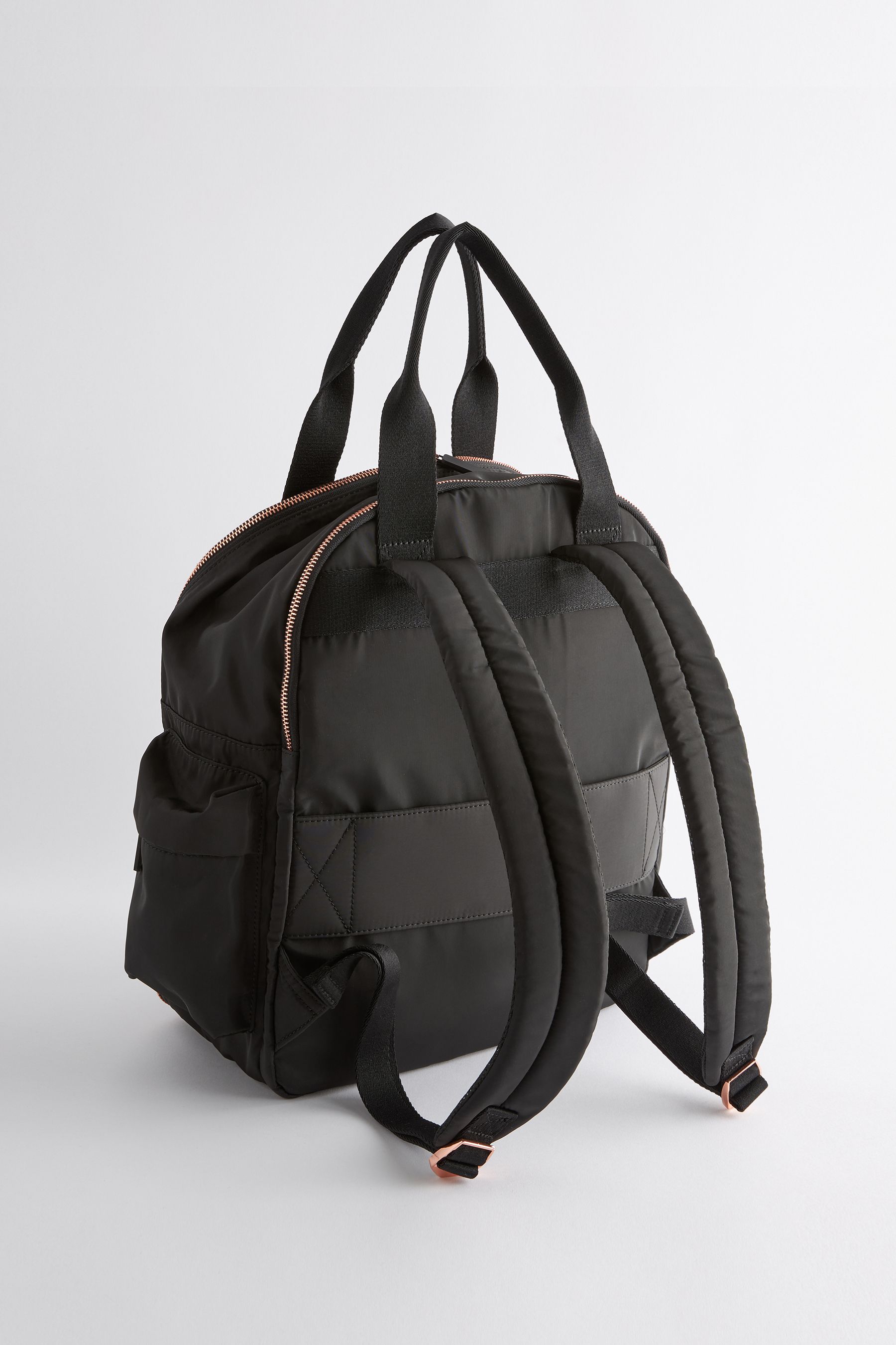 Black backpack with rose gold zipper online