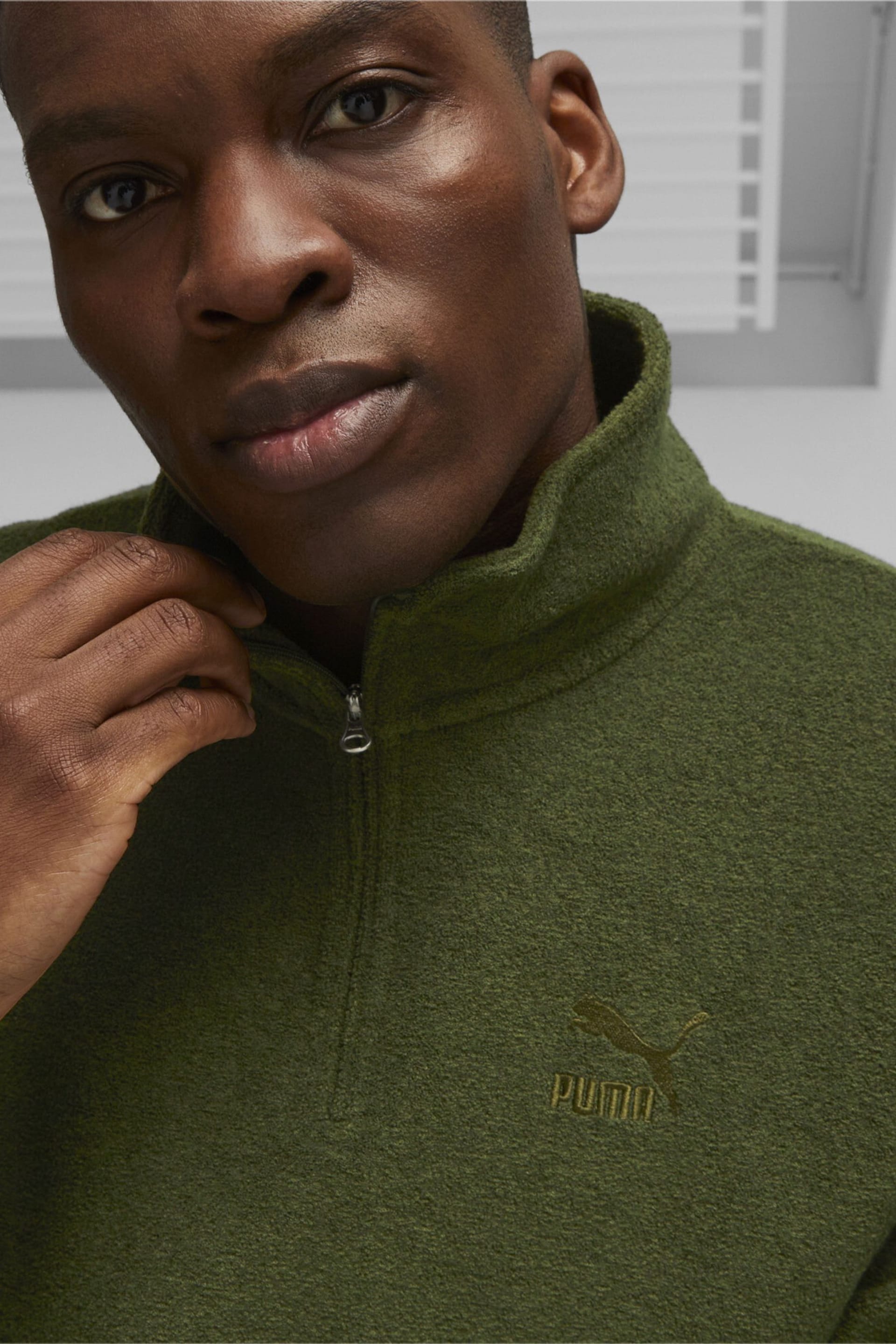 Puma Green Classics Mens Quarter-Zip Fleece - Image 4 of 7