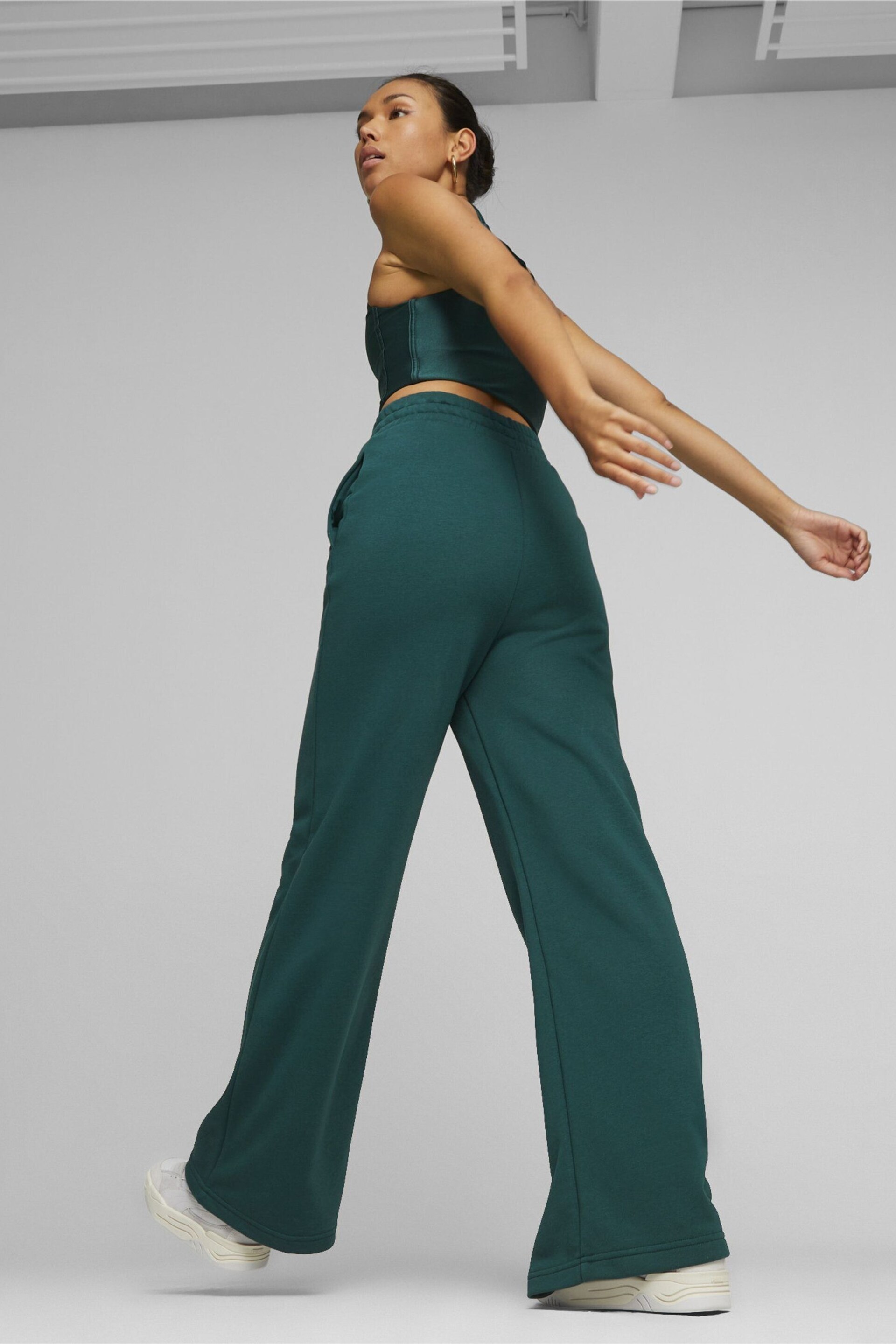 Puma Green Classics Women's Relaxed Sweat Joggers - Image 3 of 9