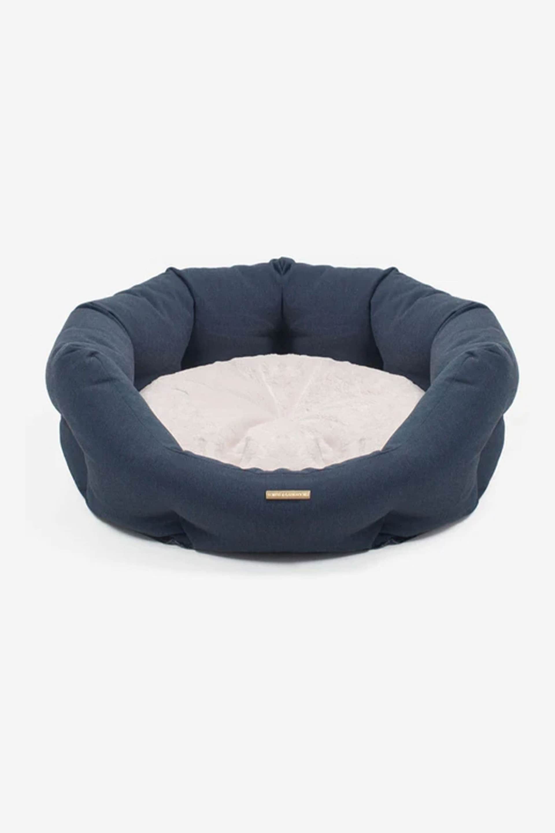 Lords and Labradors Blue Essentials Twill Oval Dog Bed - Image 4 of 5