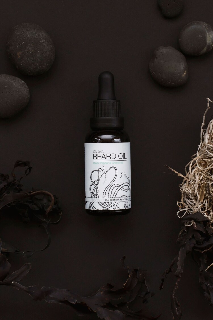 The Brighton Beard Co. Old Joll's Black Pepper & Grapefruit Beard Oil 30ml - Image 3 of 3