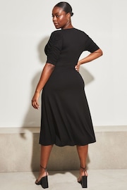 Lipsy Black Curve Jersey Short Ruched Sleeve Knot Side Midi Dress - Image 2 of 4