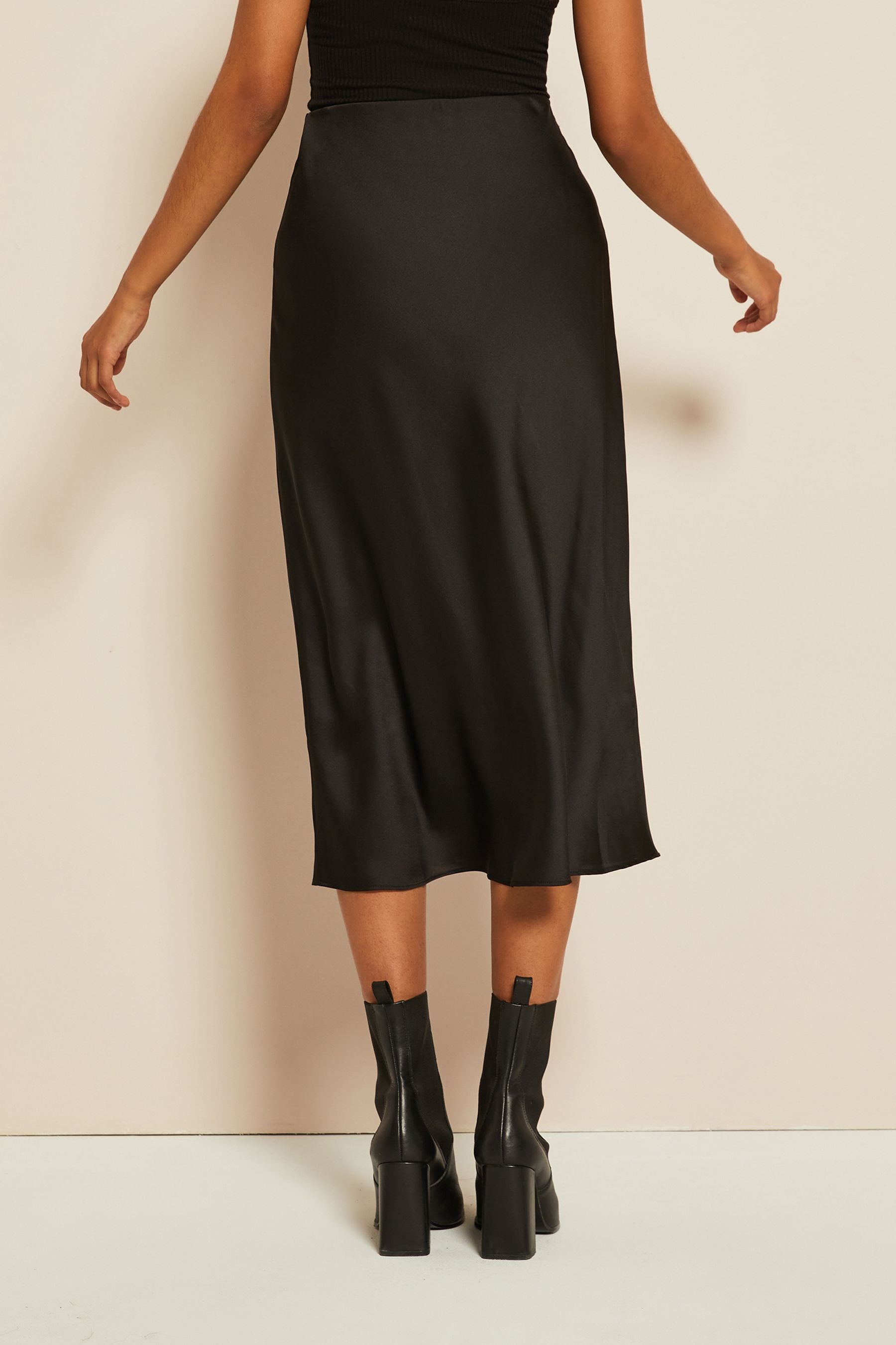 Black midi skirt next hot sale