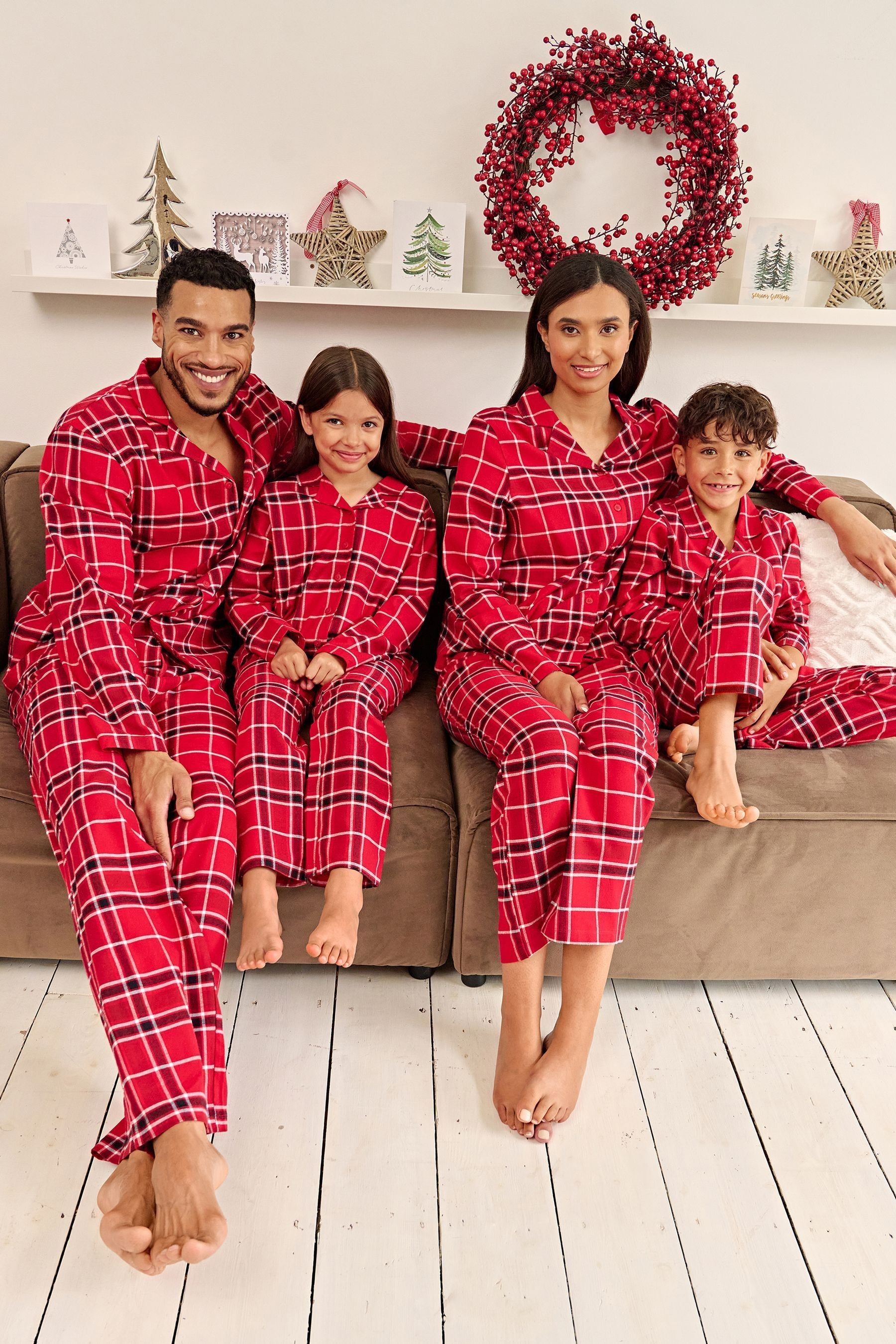 Red flannel family pajamas online