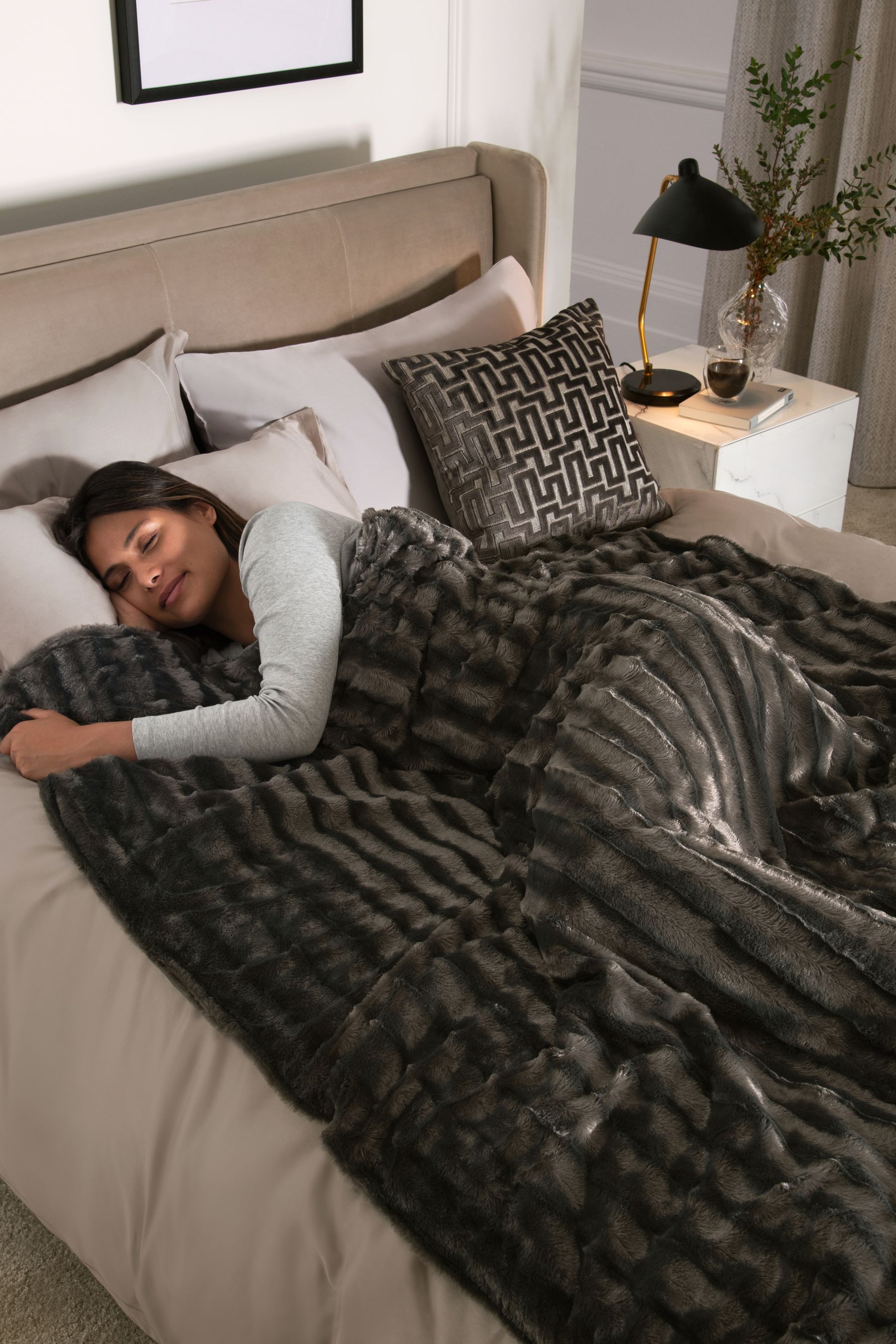 Fur weighted blanket sale