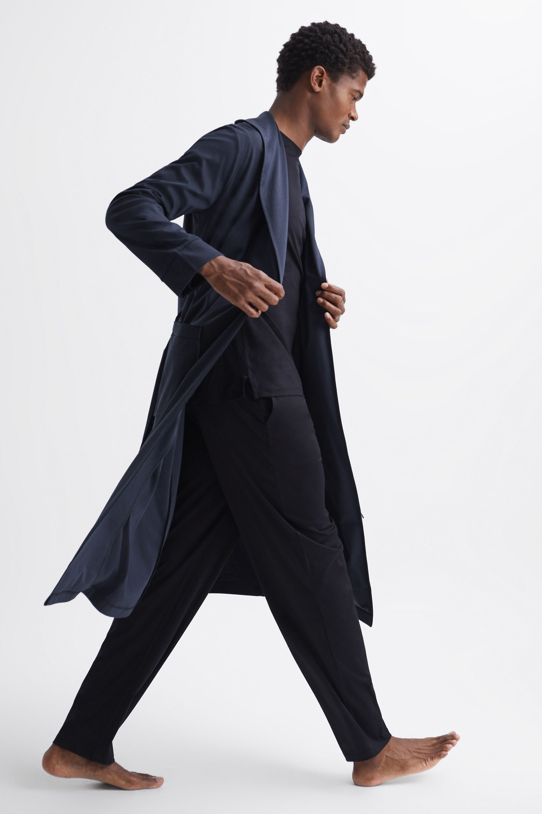 Reiss dressing gown top