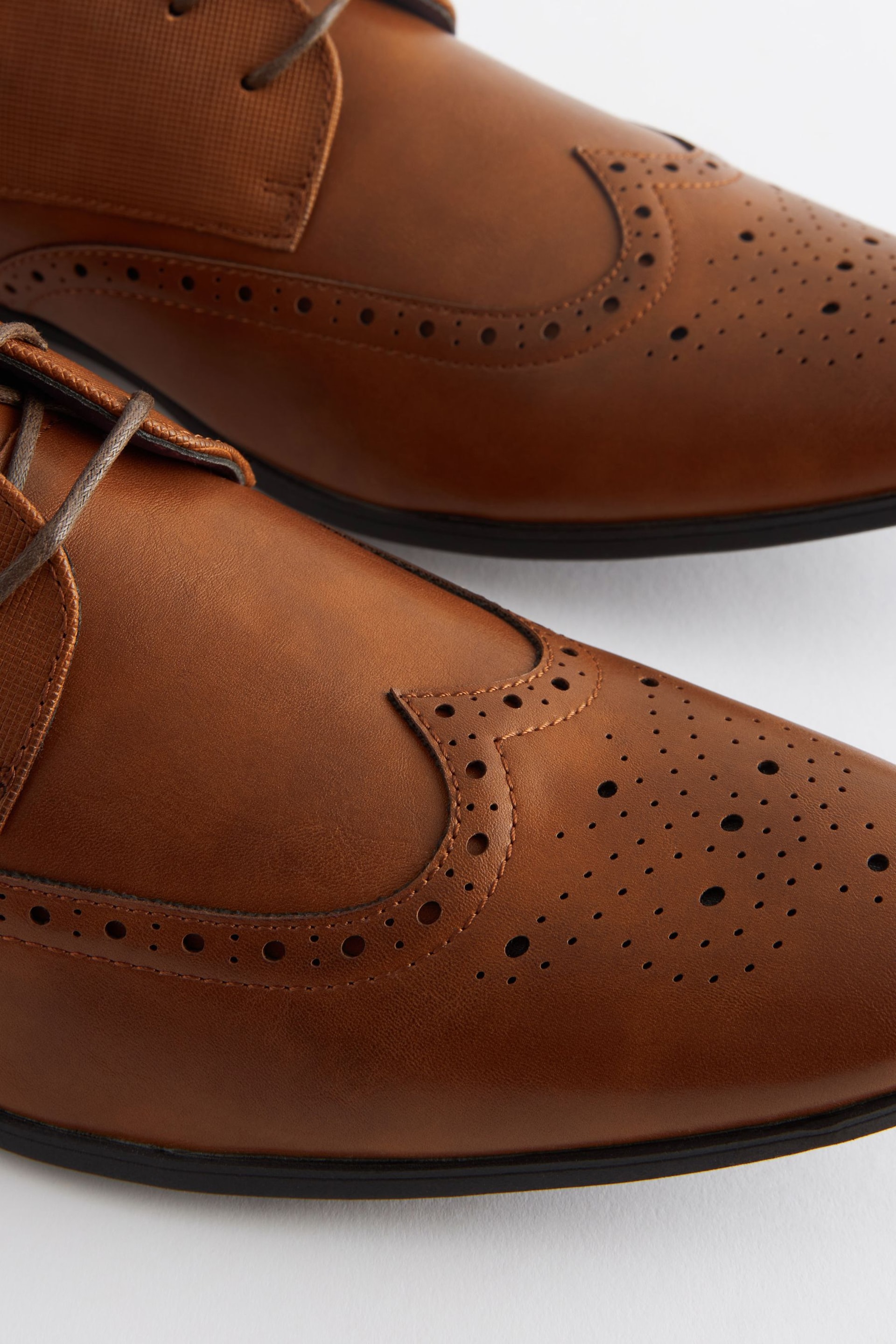 Tan Brown Brogue Shoes - Image 4 of 6