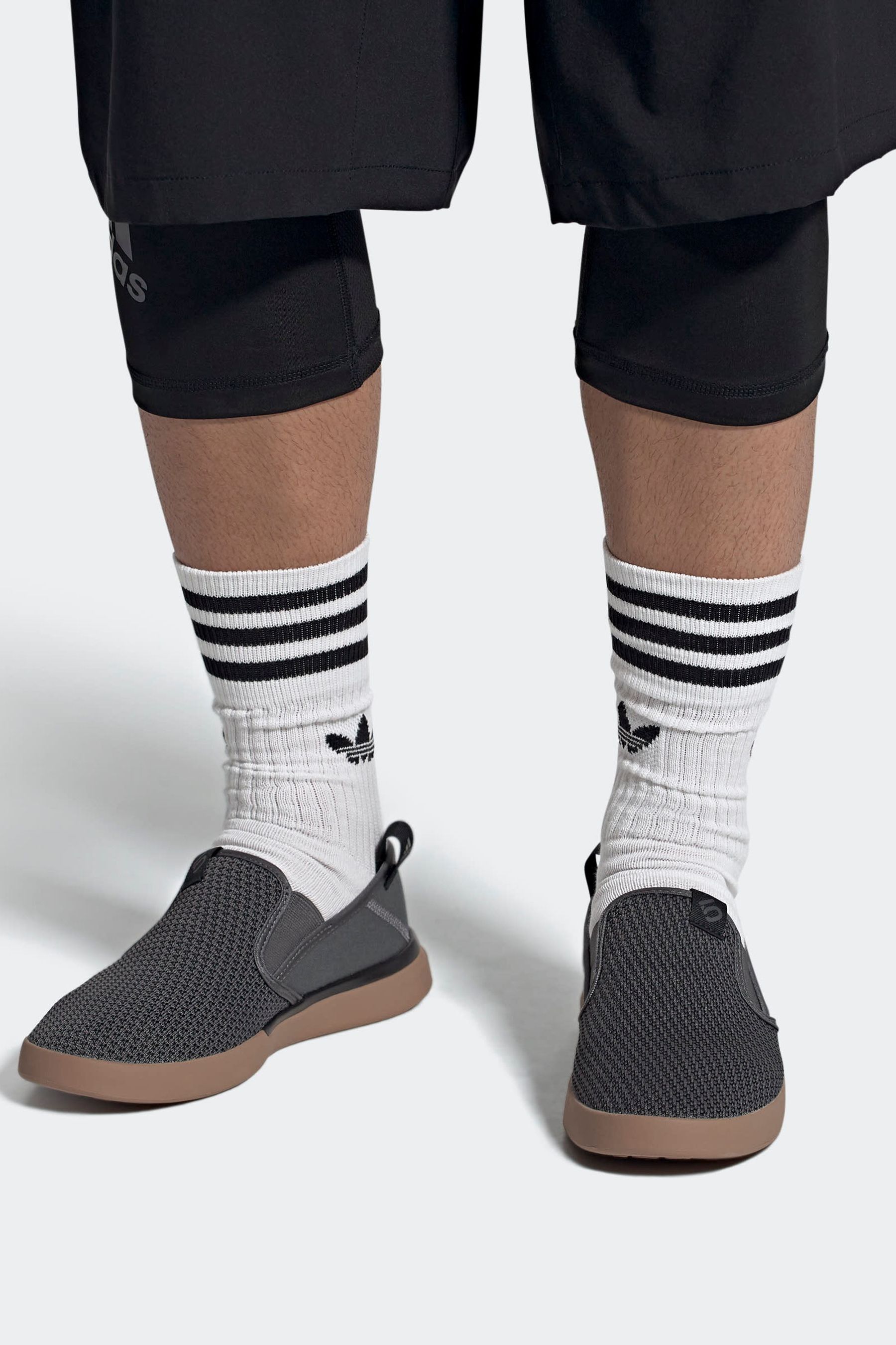 Five ten sleuth slip on hotsell