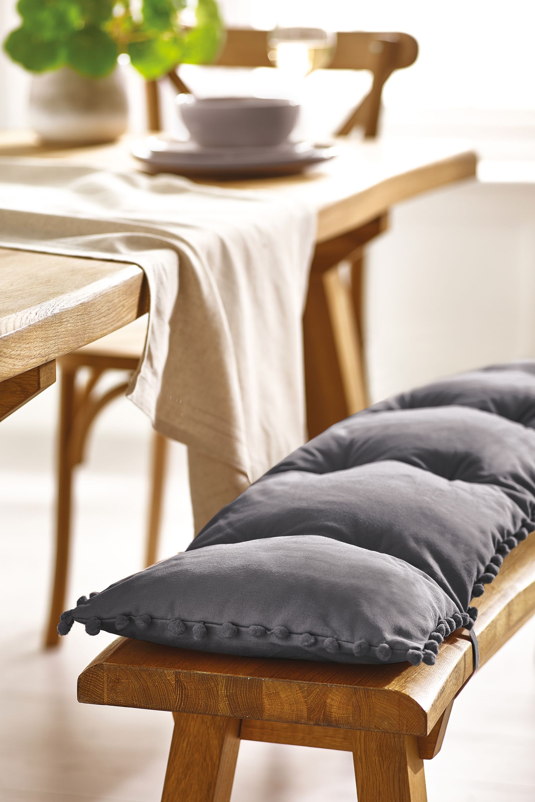 Pom pom bench seat pad outlet