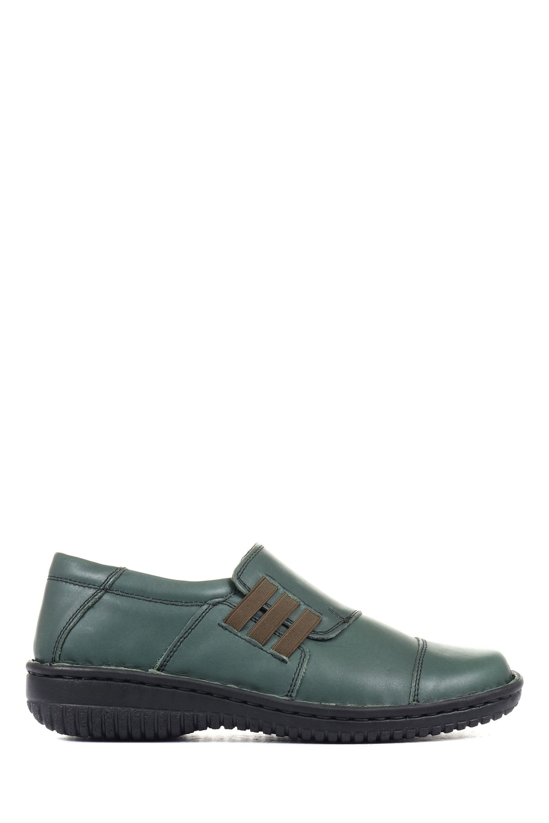 Loretta shoes deals
