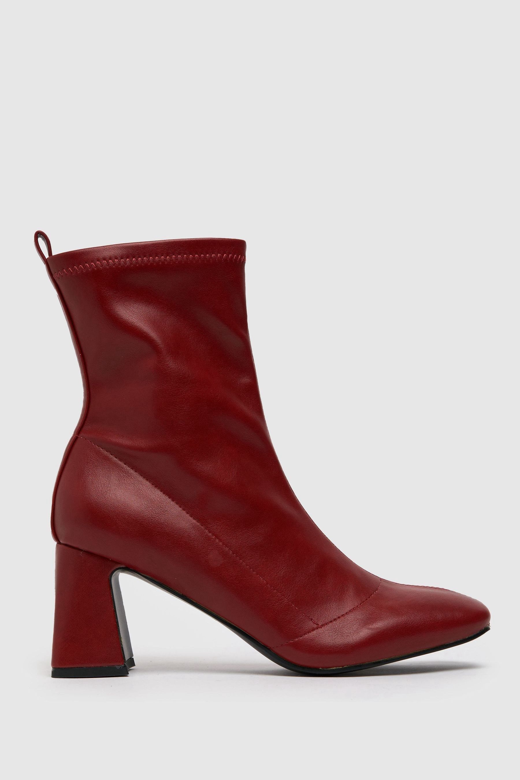 Schuh red boots shop