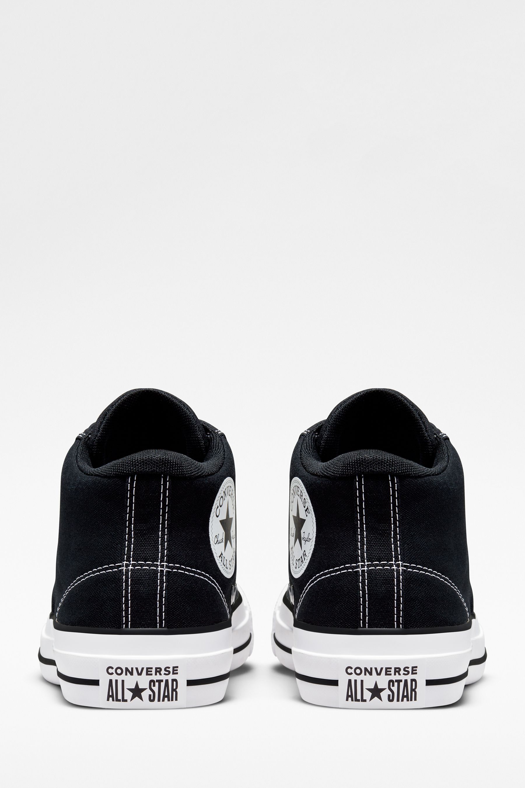 Converse mid top street store