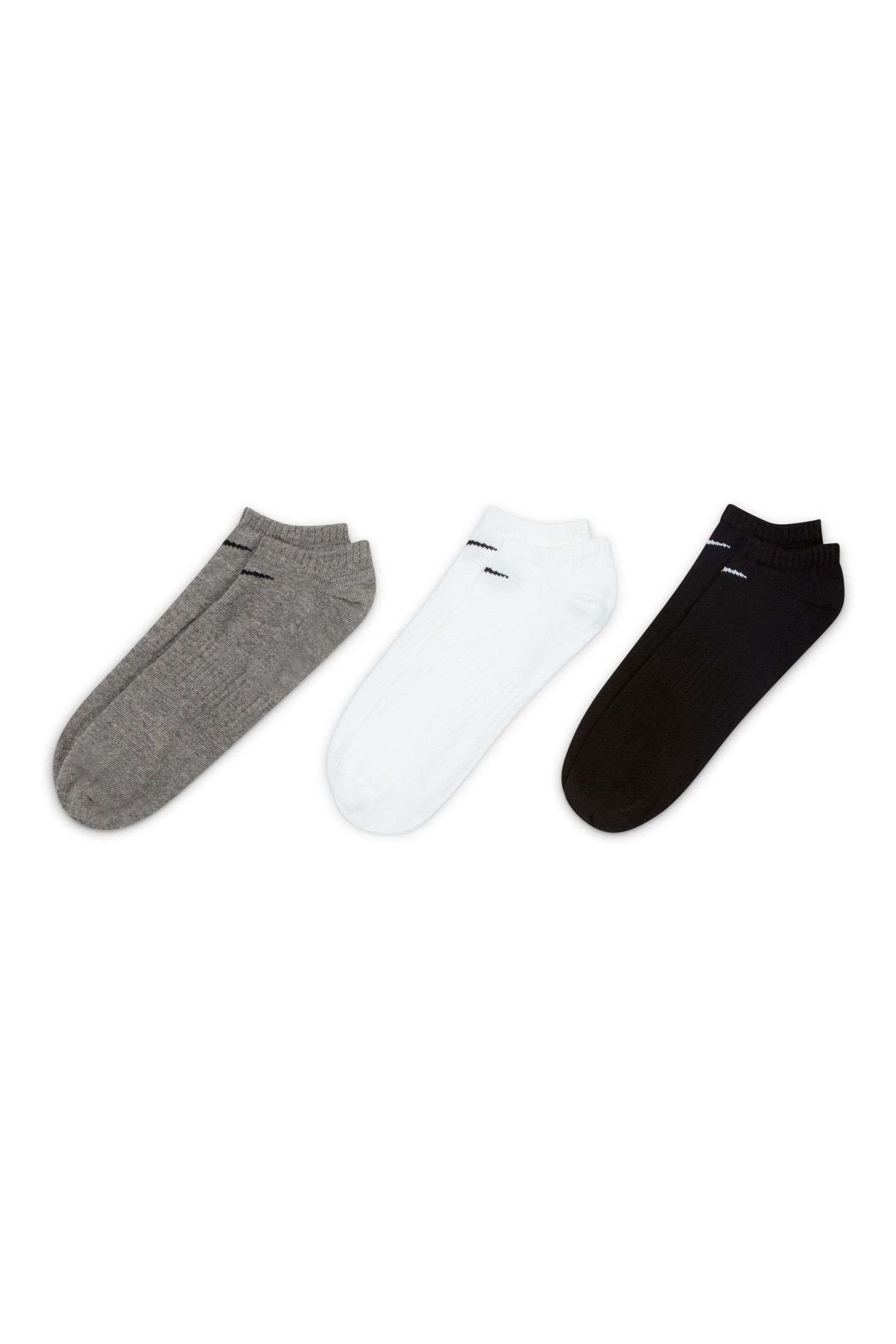 Nike youth no show socks best sale