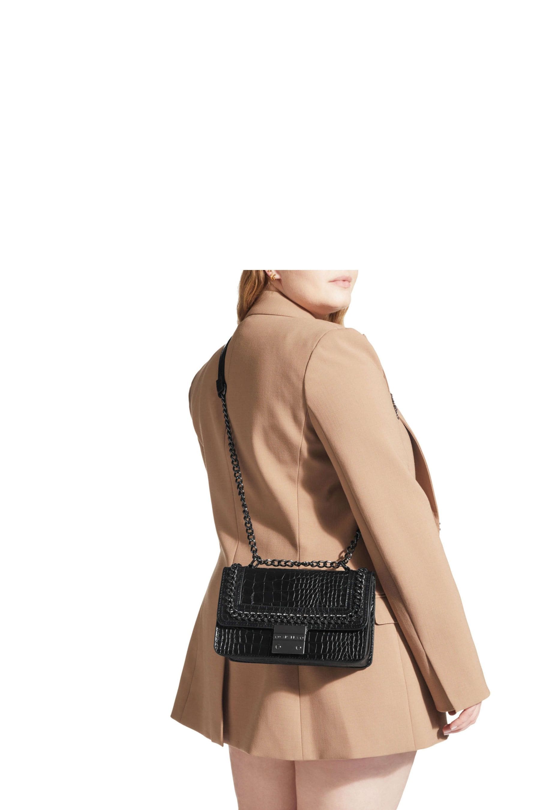 Carvela bailey quilted chain shoulder bag store
