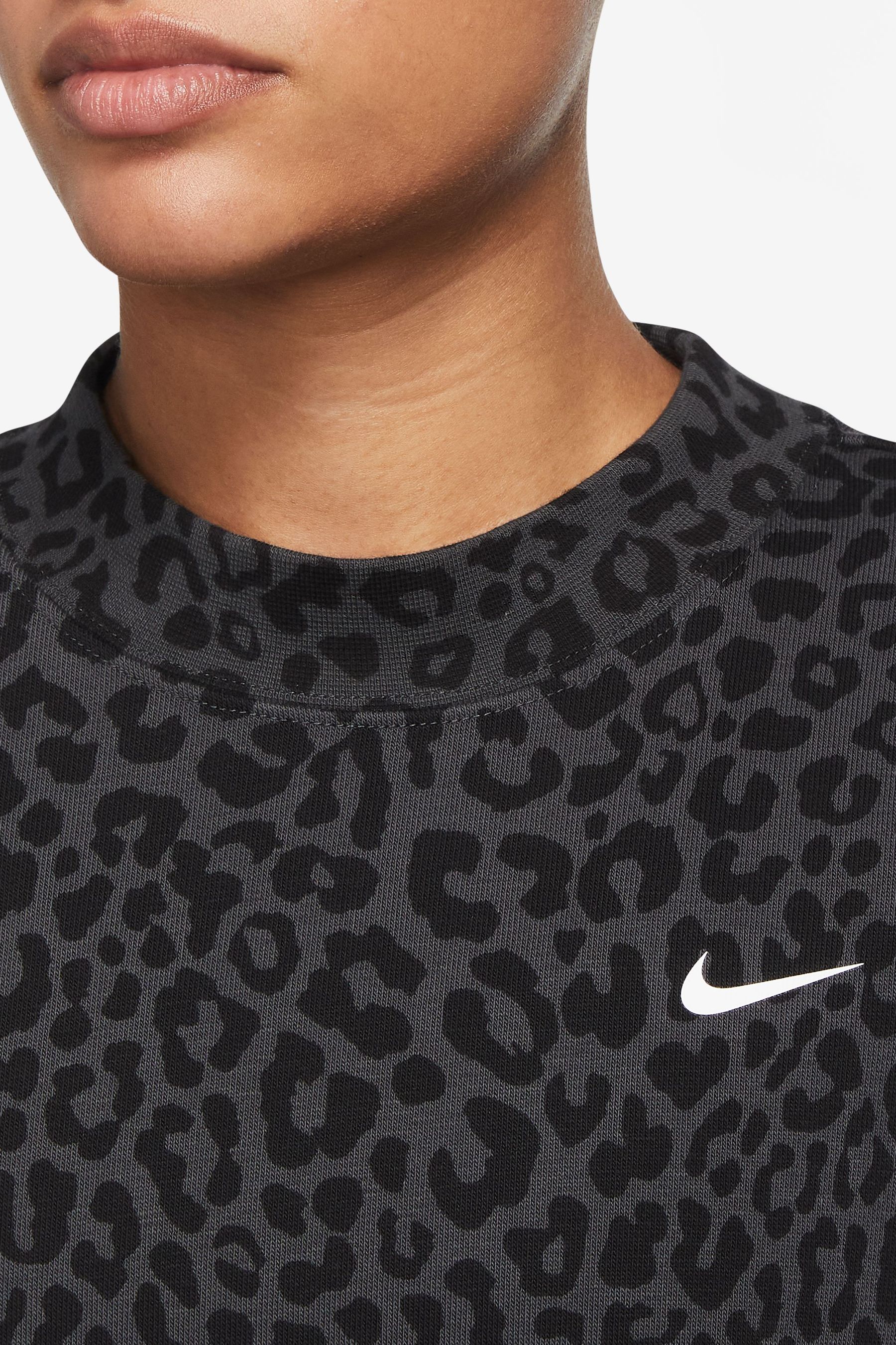 Leopard print nike sweatshirt new arrivals