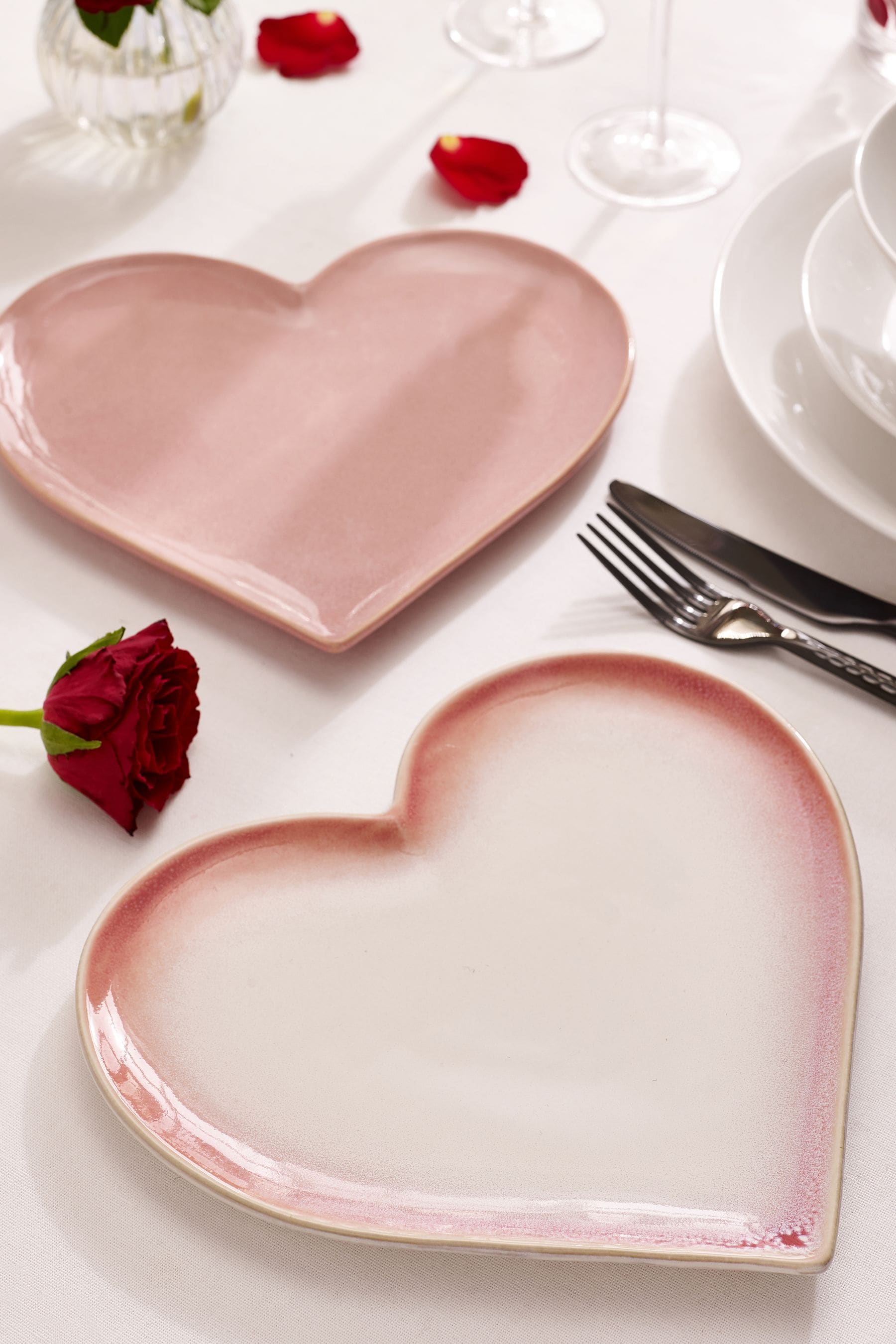 Set of 2 Pink Heart Shaped Side Plates