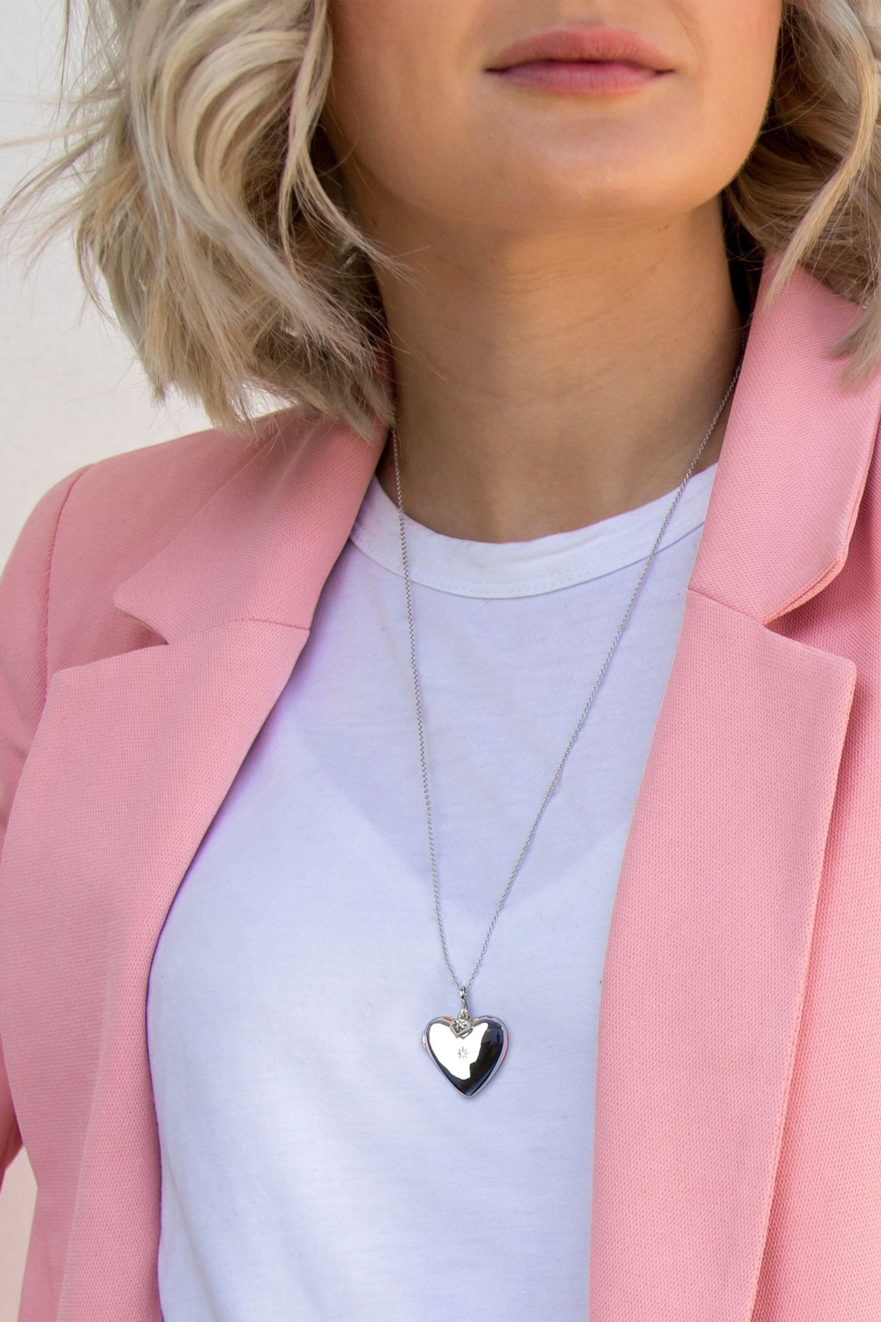 Hot diamonds heart locket online