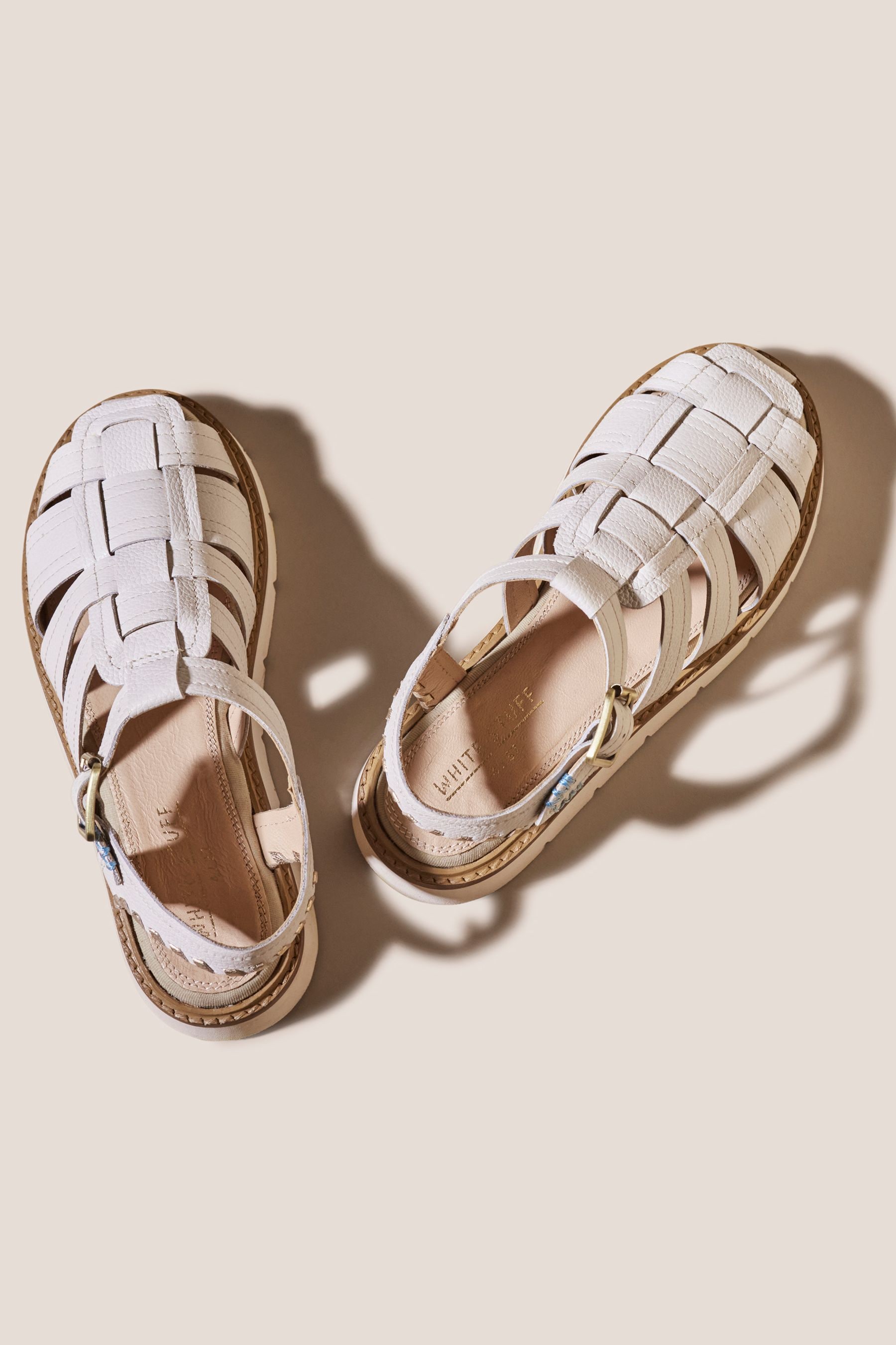 Fisherman slippers top