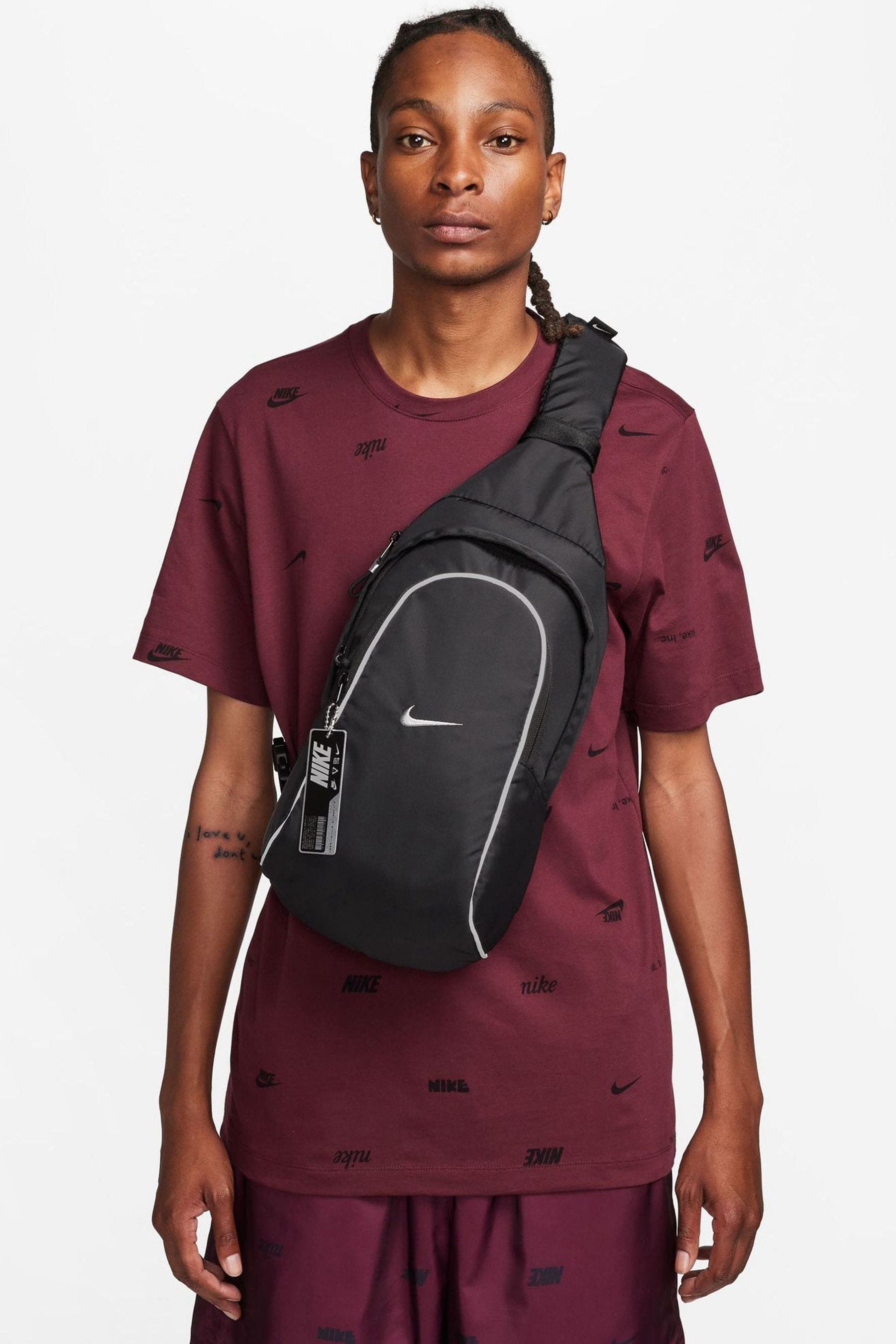 Nike sling bag store