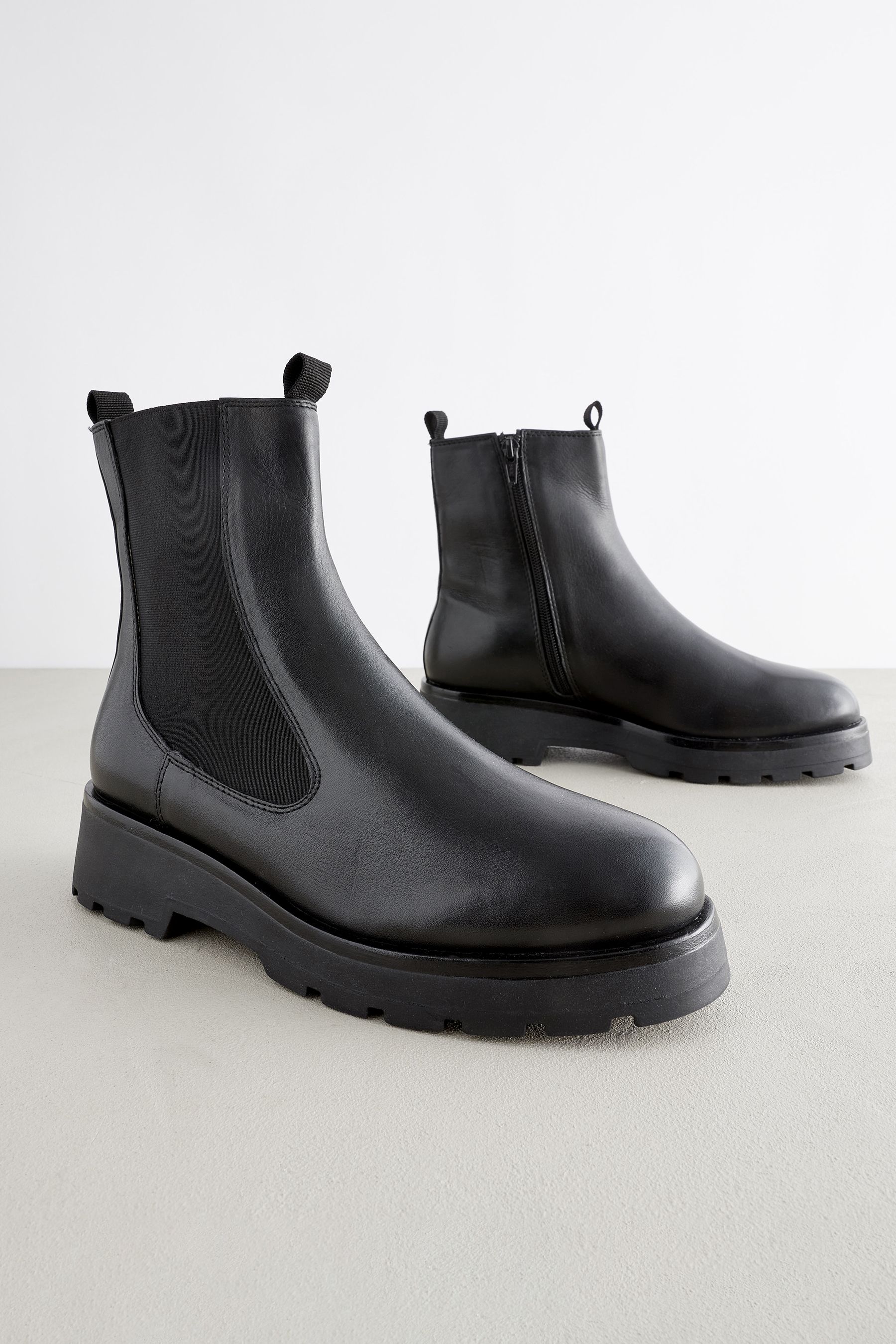 Chunky sole chelsea boots mens shop