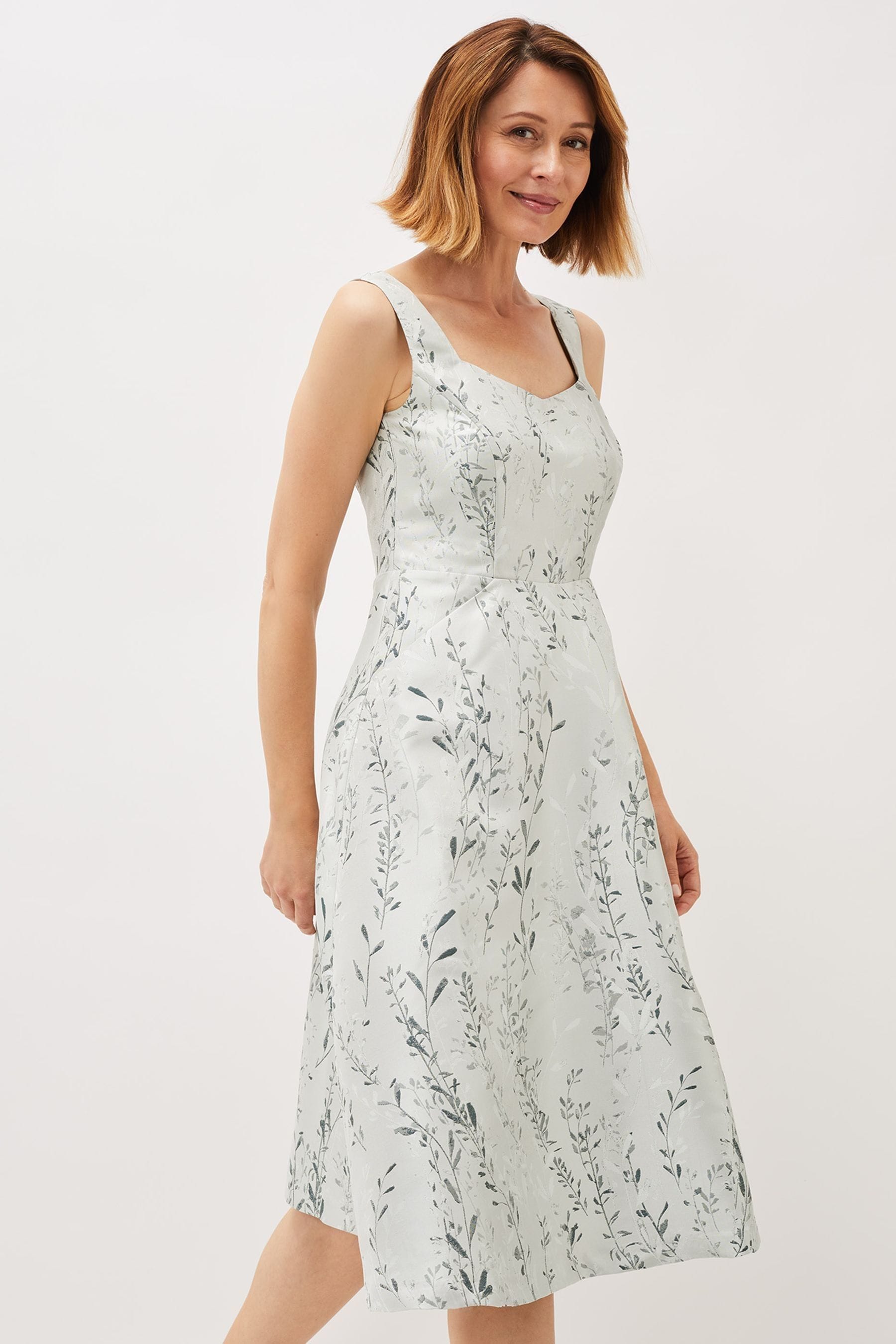 Jacquard fit and flare clearance