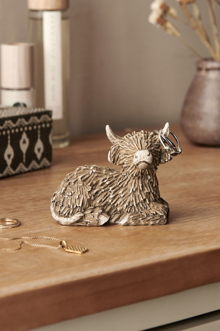 Natural Hamish The Highland Cow Ring Holder - Image 1 of 3