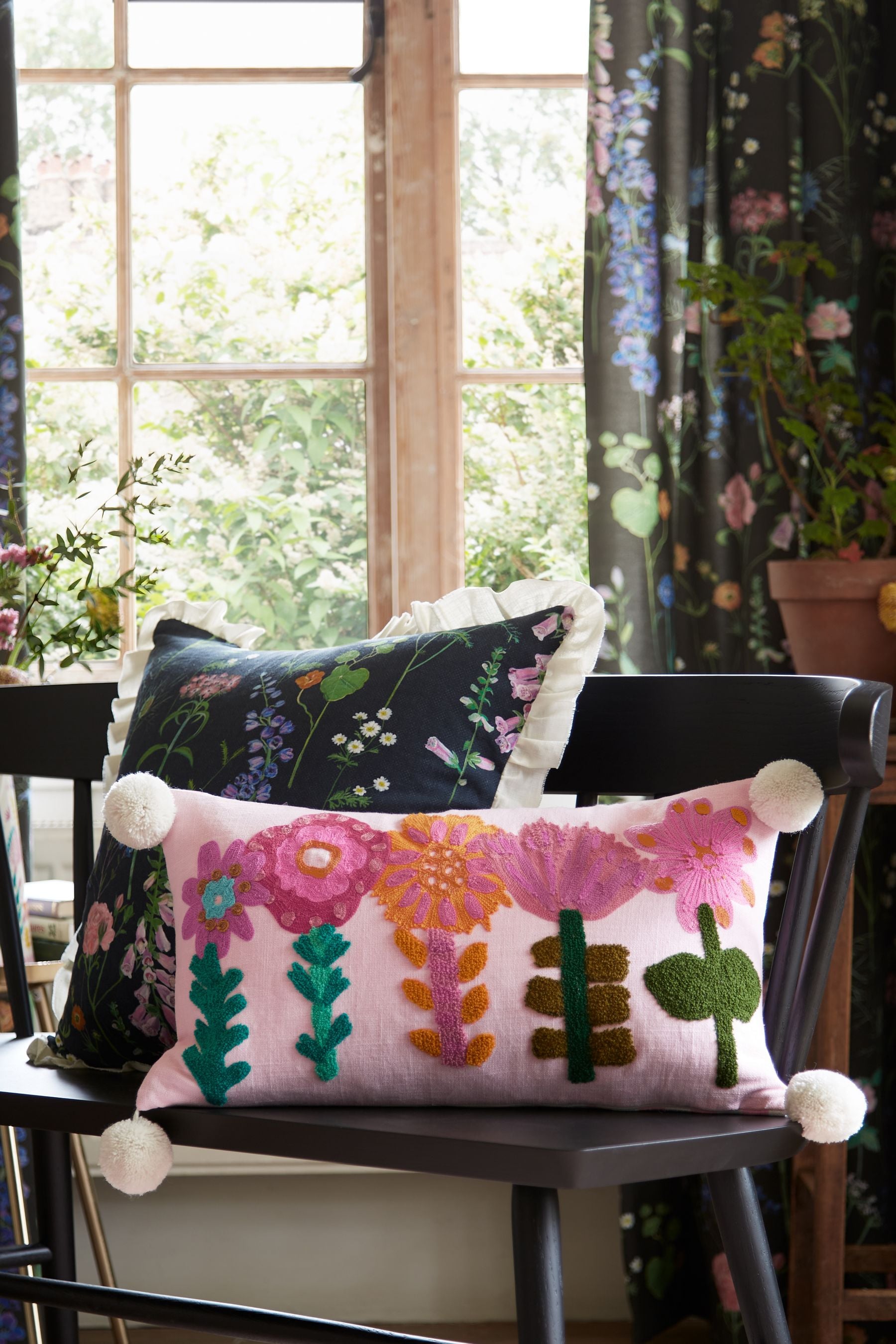 Pink tufted pillow online